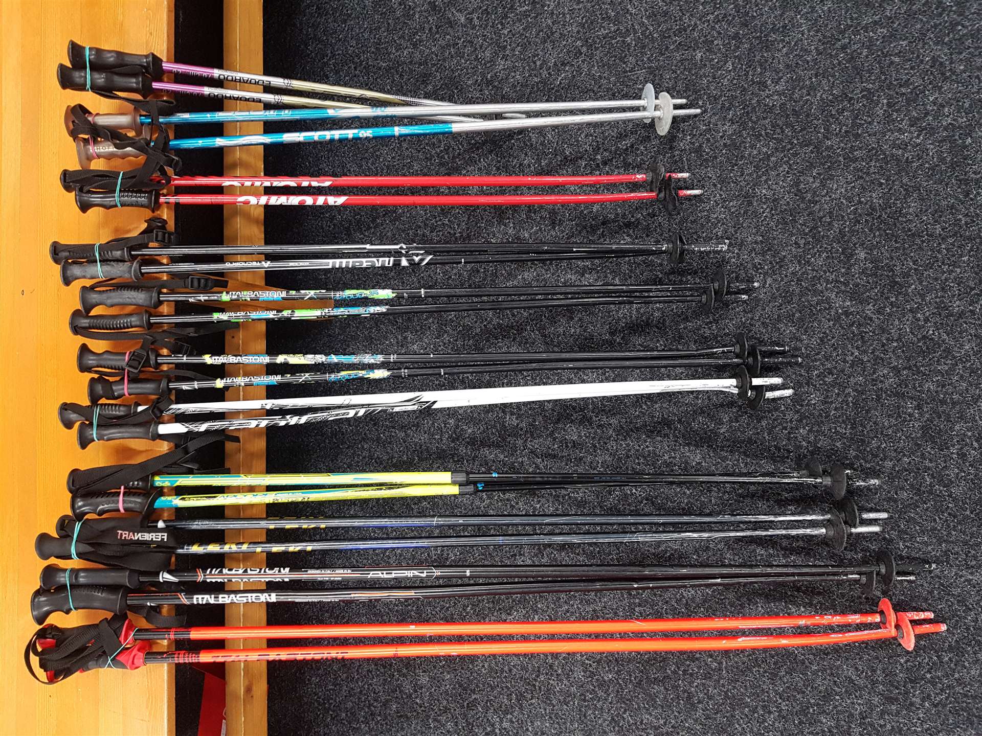 Použité hole MIX 11 ks