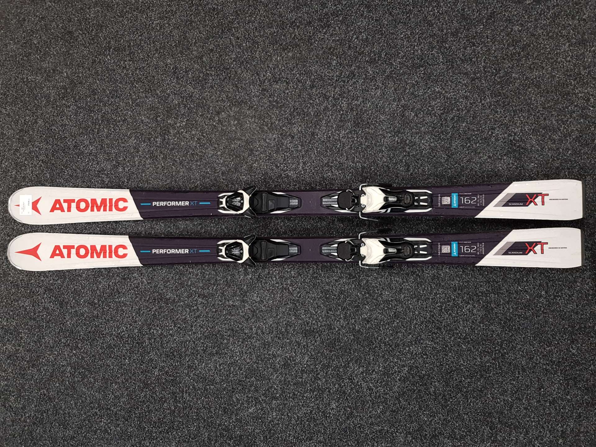 Schiuri Atomic Performer XT folosite