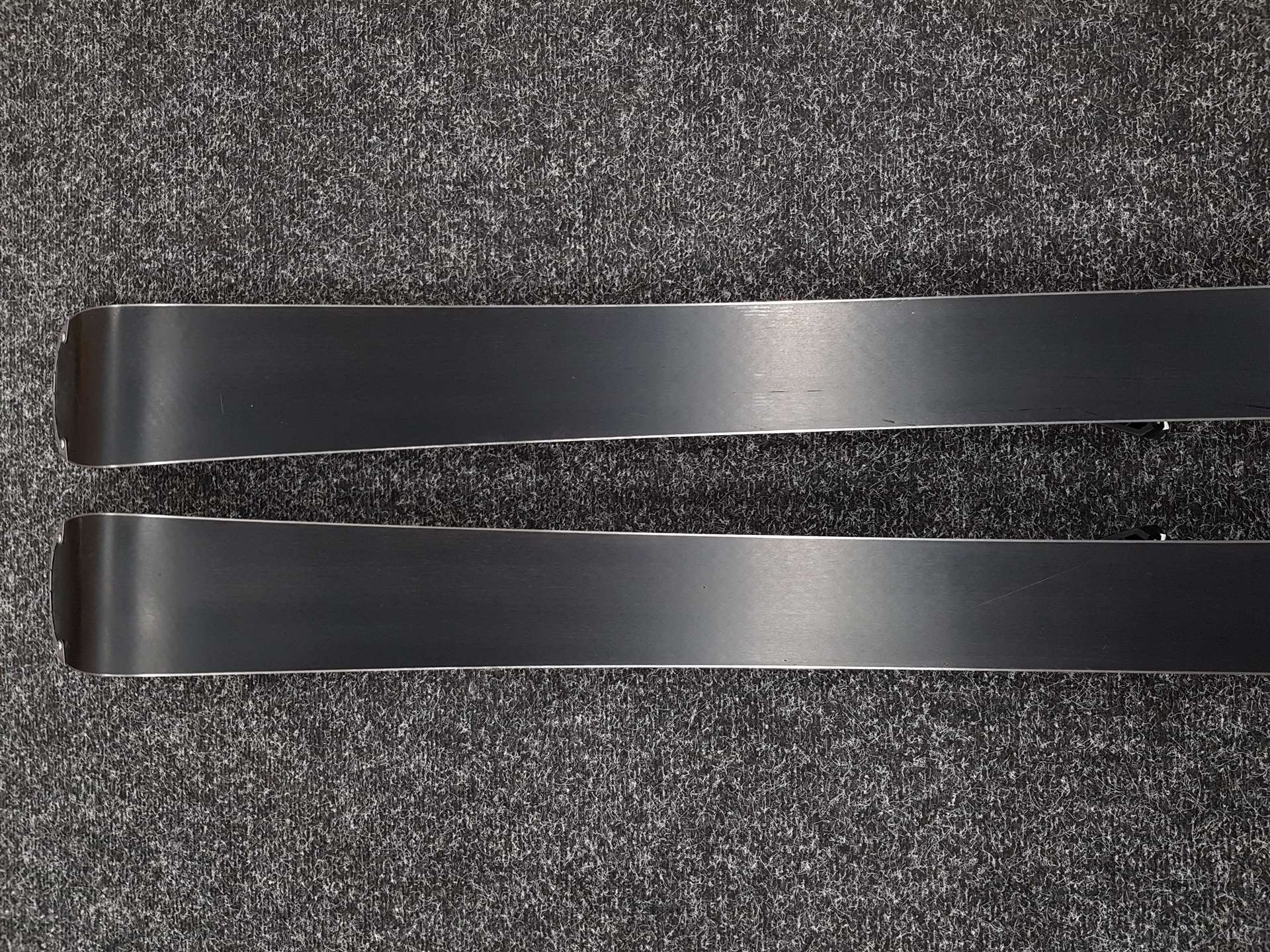 Schiuri Atomic Performer XT folosite