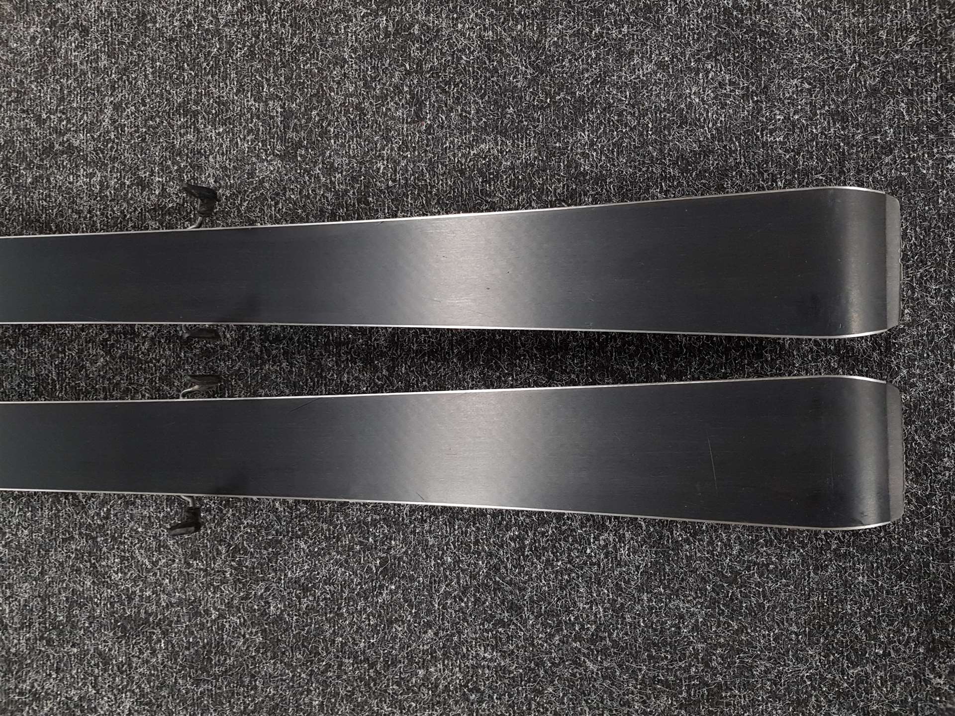 Schiuri Atomic Performer XT folosite