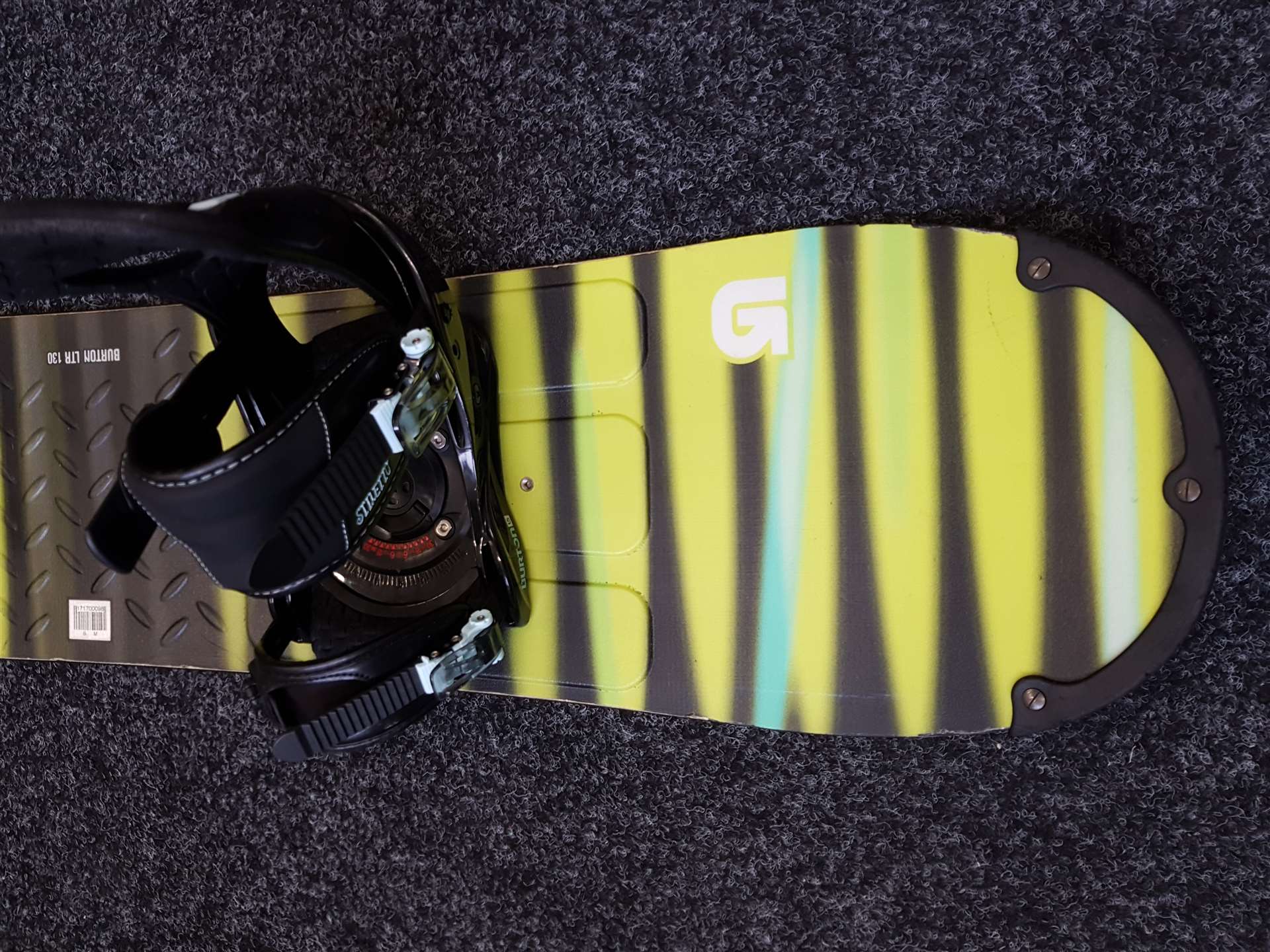 Použitý snowboard BURTON LTR 130 + vázání Burton velikost M