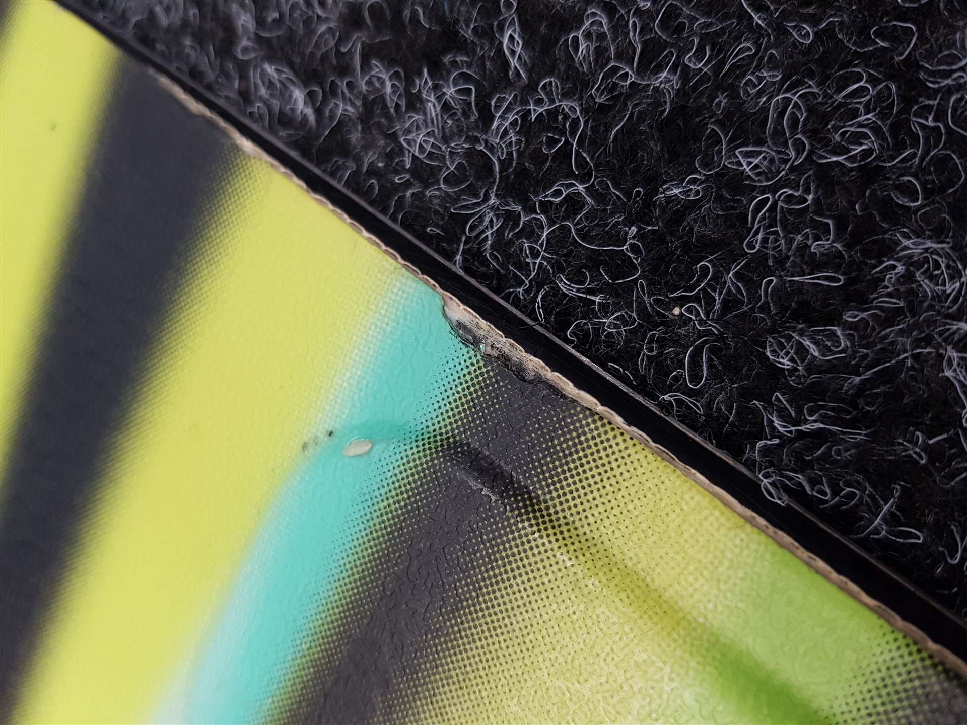Použitý snowboard BURTON LTR 130 + vázání Burton velikost M