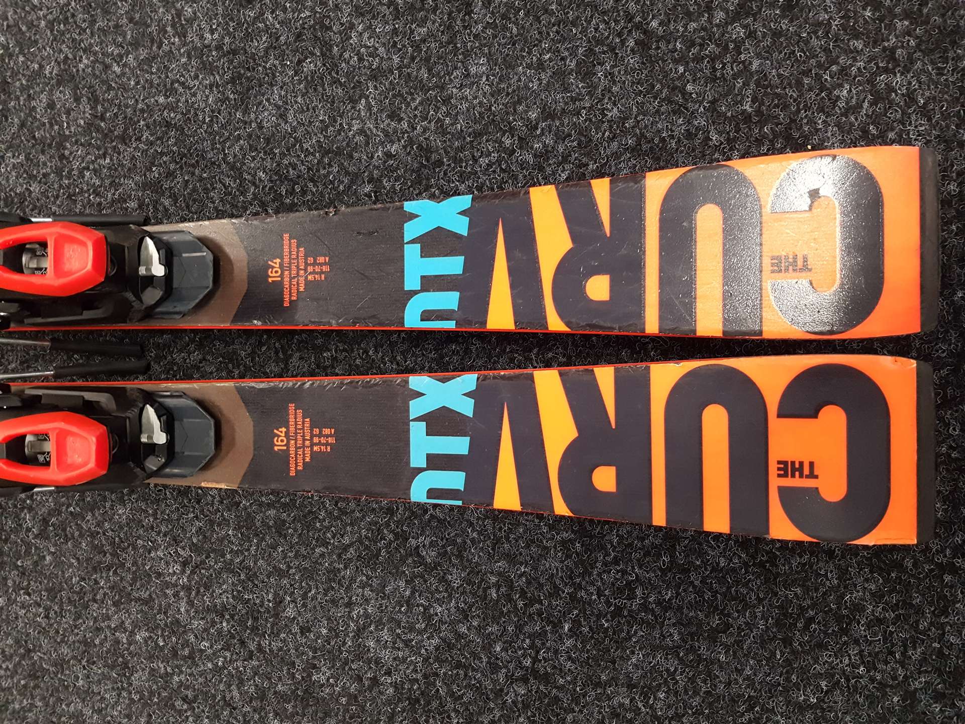 Używane narty FISCHER The Curv DTX RC4 + wiązania Fischer RSX 12