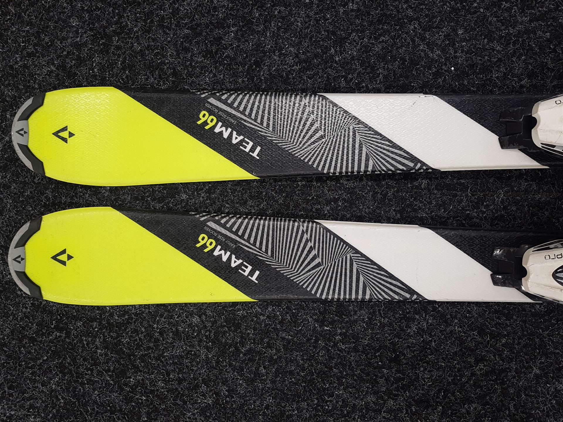 Gebrauchte Ski TecnoproTeam 66 + Bindungen Tecnopro 7.5