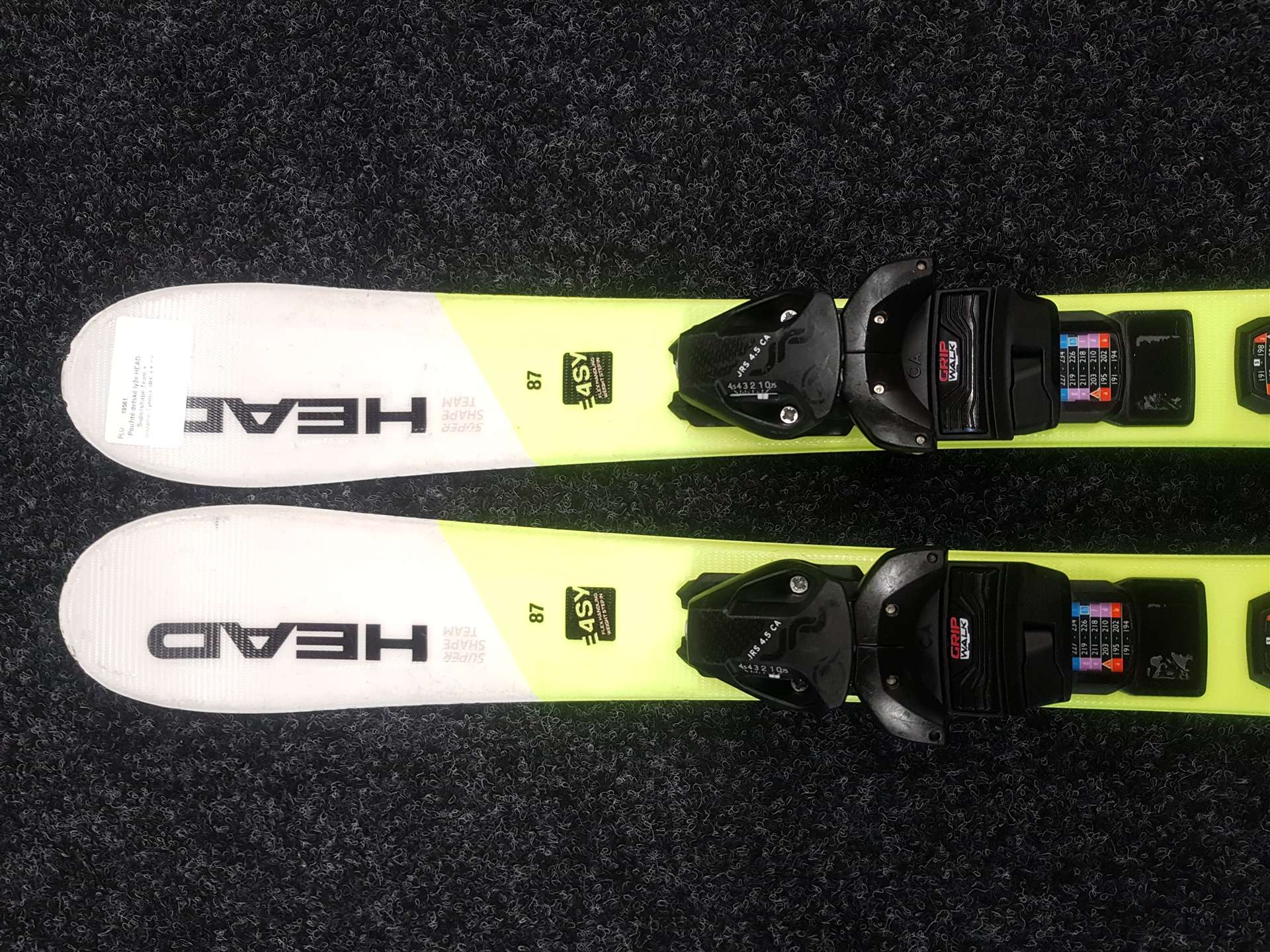 Rabljene dječje skije HEAD Supershape Team + vezovi Tyrolia JRS 4.5 CA