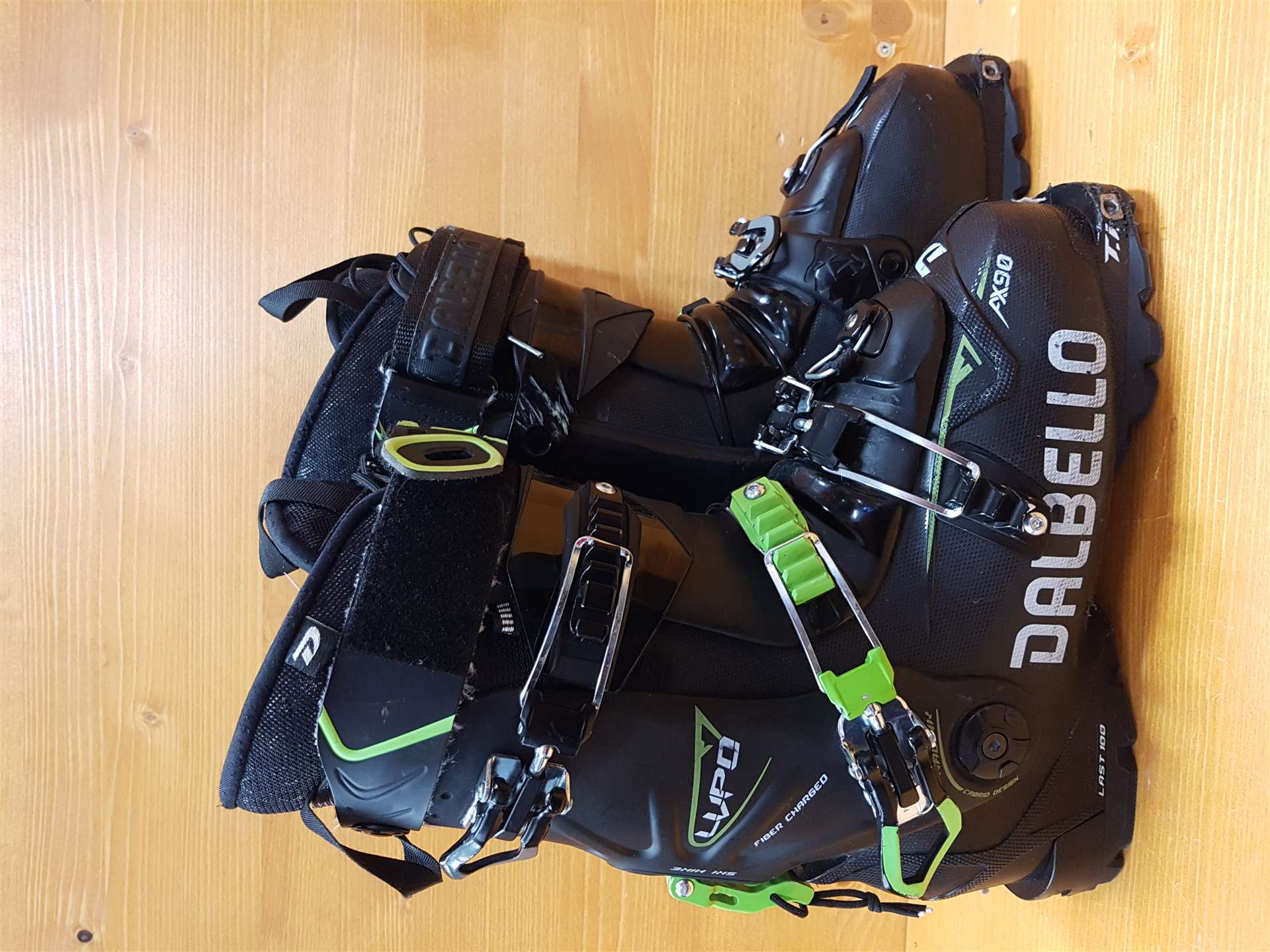 Chaussures de ski alpin DALBELLO Lupo AX90 d'occasion