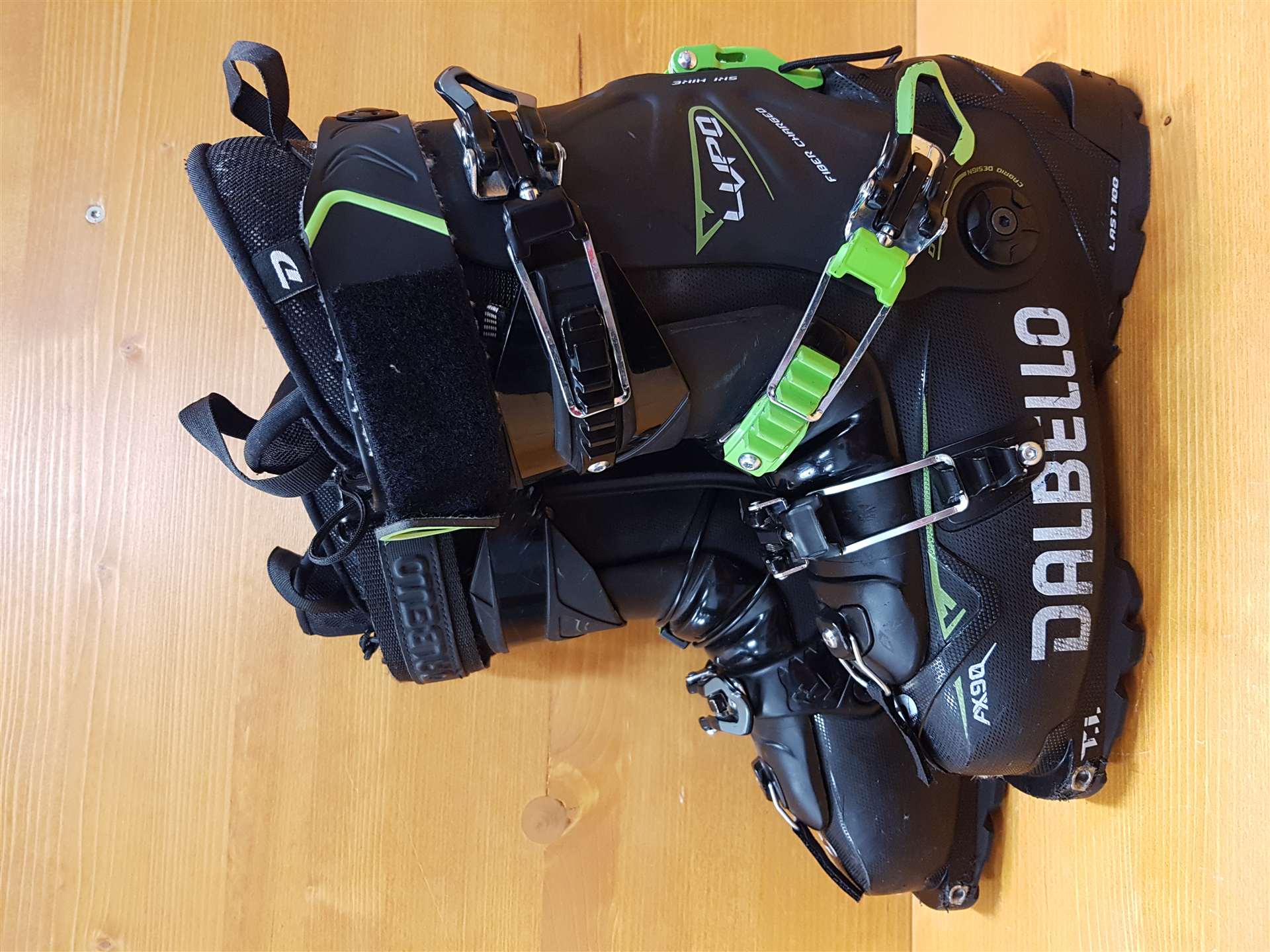 Chaussures de ski alpin DALBELLO Lupo AX90 d'occasion