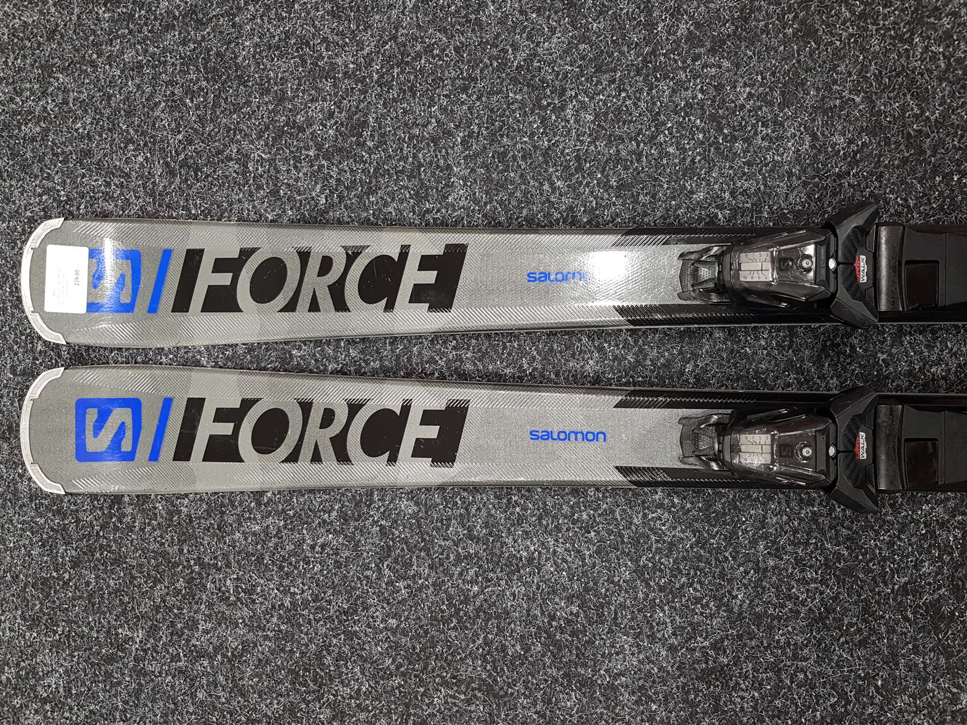 Esquís SALOMON Force SX usados + fijaciones Salomon M10
