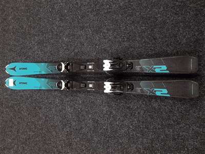 Gebrauchte ATOMIC Redster X2 Ski + Atomic 5.5 Bindungen