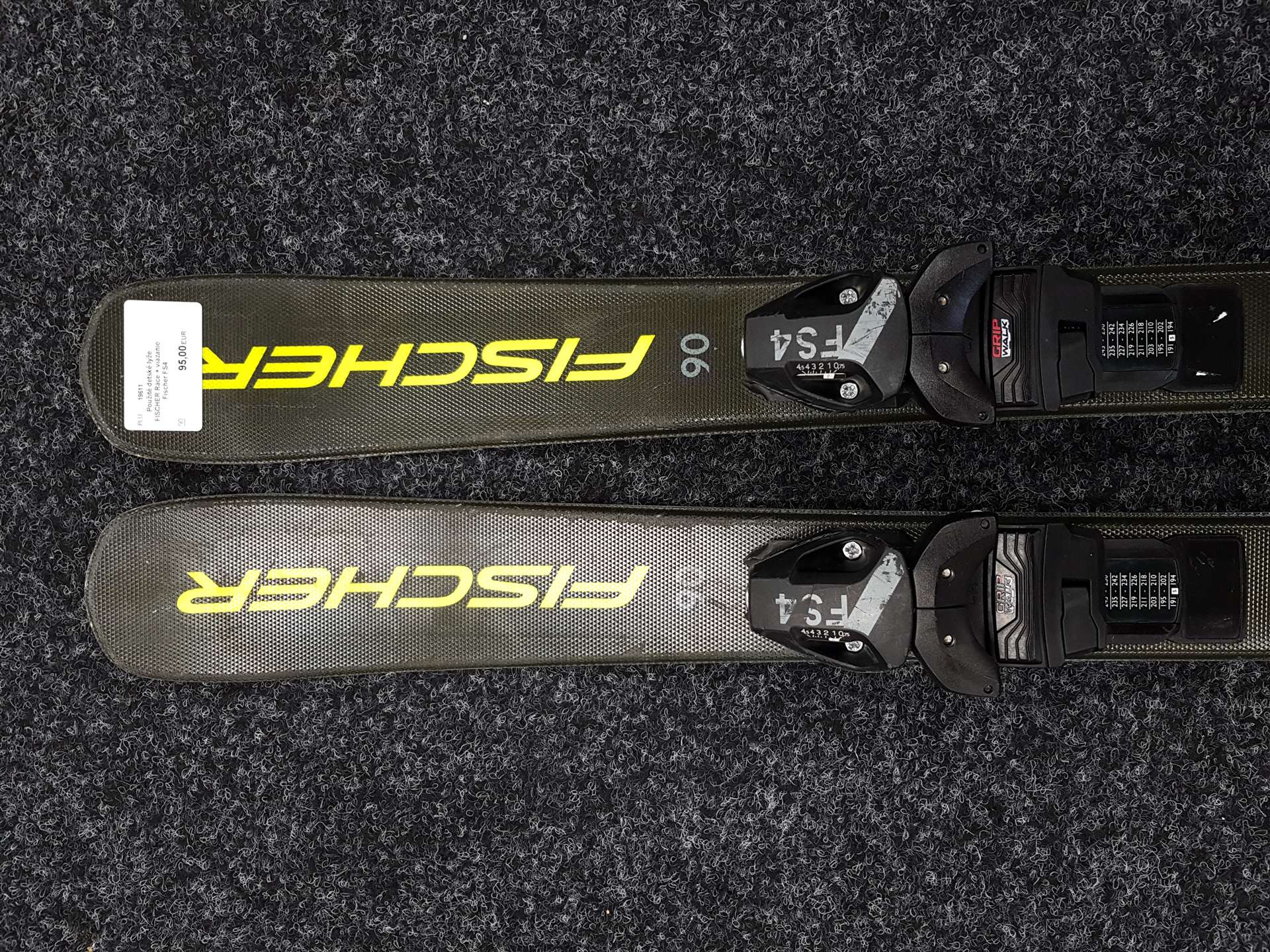 Použité detské lyže FISCHER Race + viazanie Fischer FS4