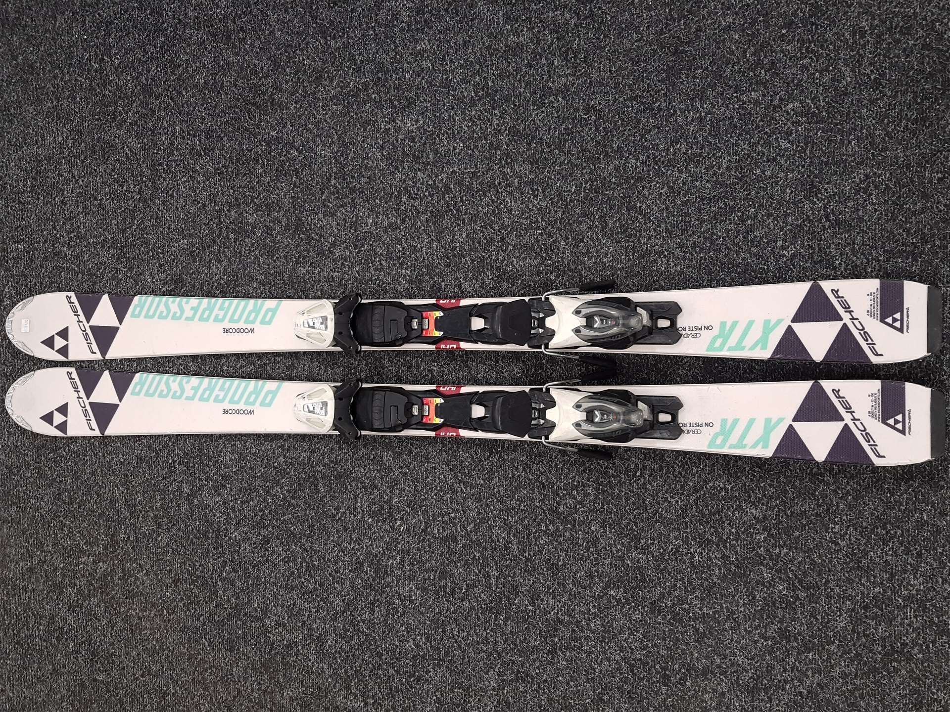 Gebrauchte FISCHER PROGRESSOR Ski