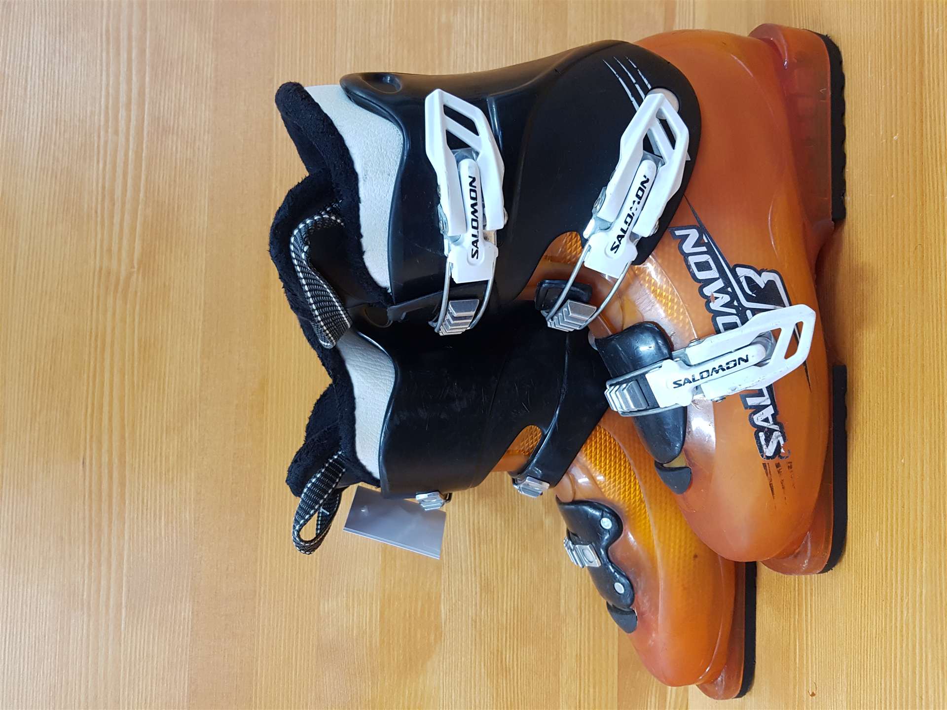 Použité lyžiarky SALOMON T3