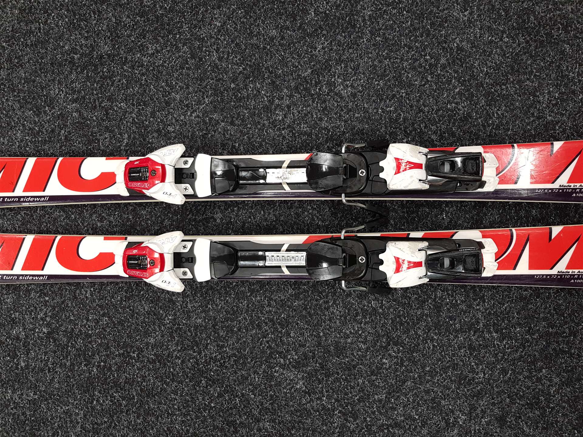 Použité lyže ATOMIC Race ST + viazanie Atomic XTO 10