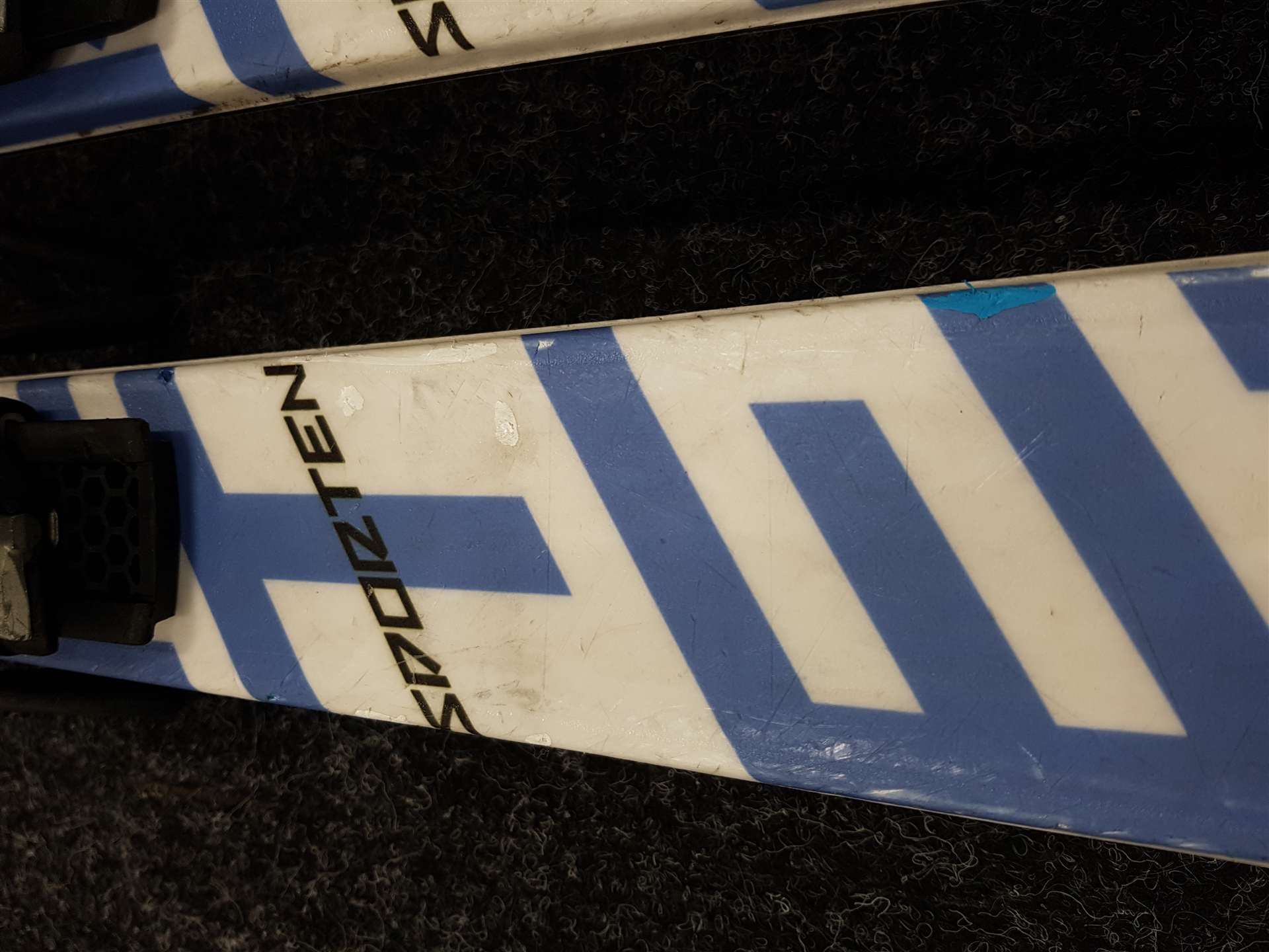 Skis SPORTEN Street 140 d'occasion + fixations Tyrolia SLR 7.5