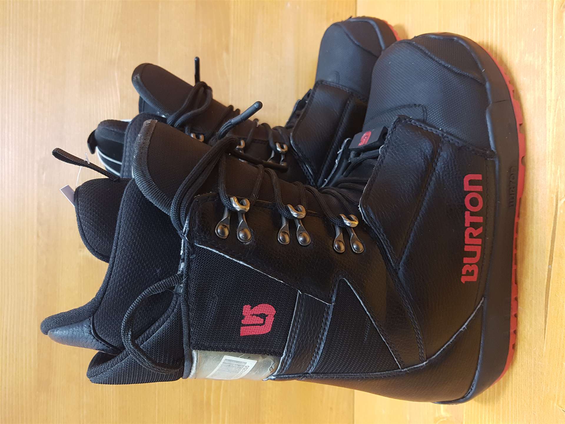 Ghete de snowboard BURTON Progression folosite