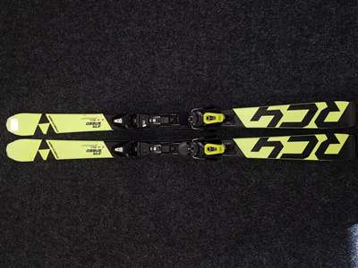 Použité lyže FISCHER RC4 XTR SPEED + vázání Fischer RS10