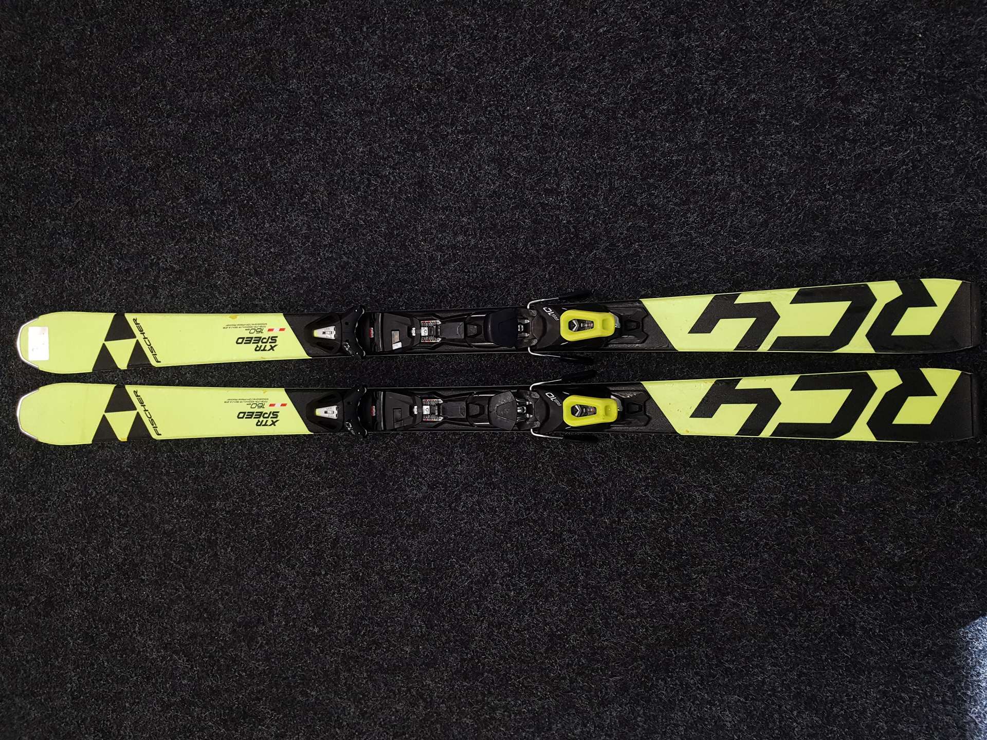 Schiuri FISCHER RC4 XTR SPEED folosite + legături Fischer RS10