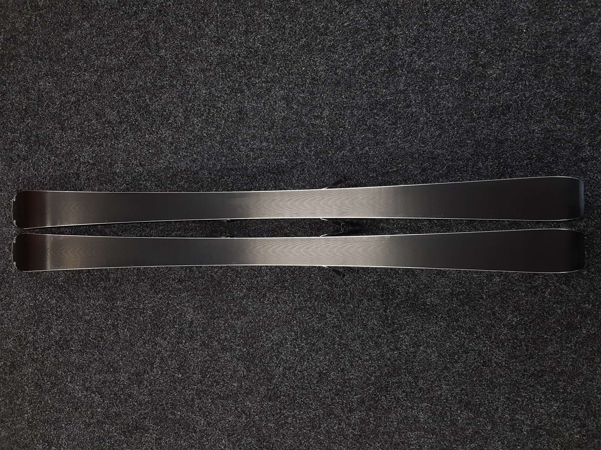 Schiuri FISCHER RC4 XTR SPEED folosite + legături Fischer RS10