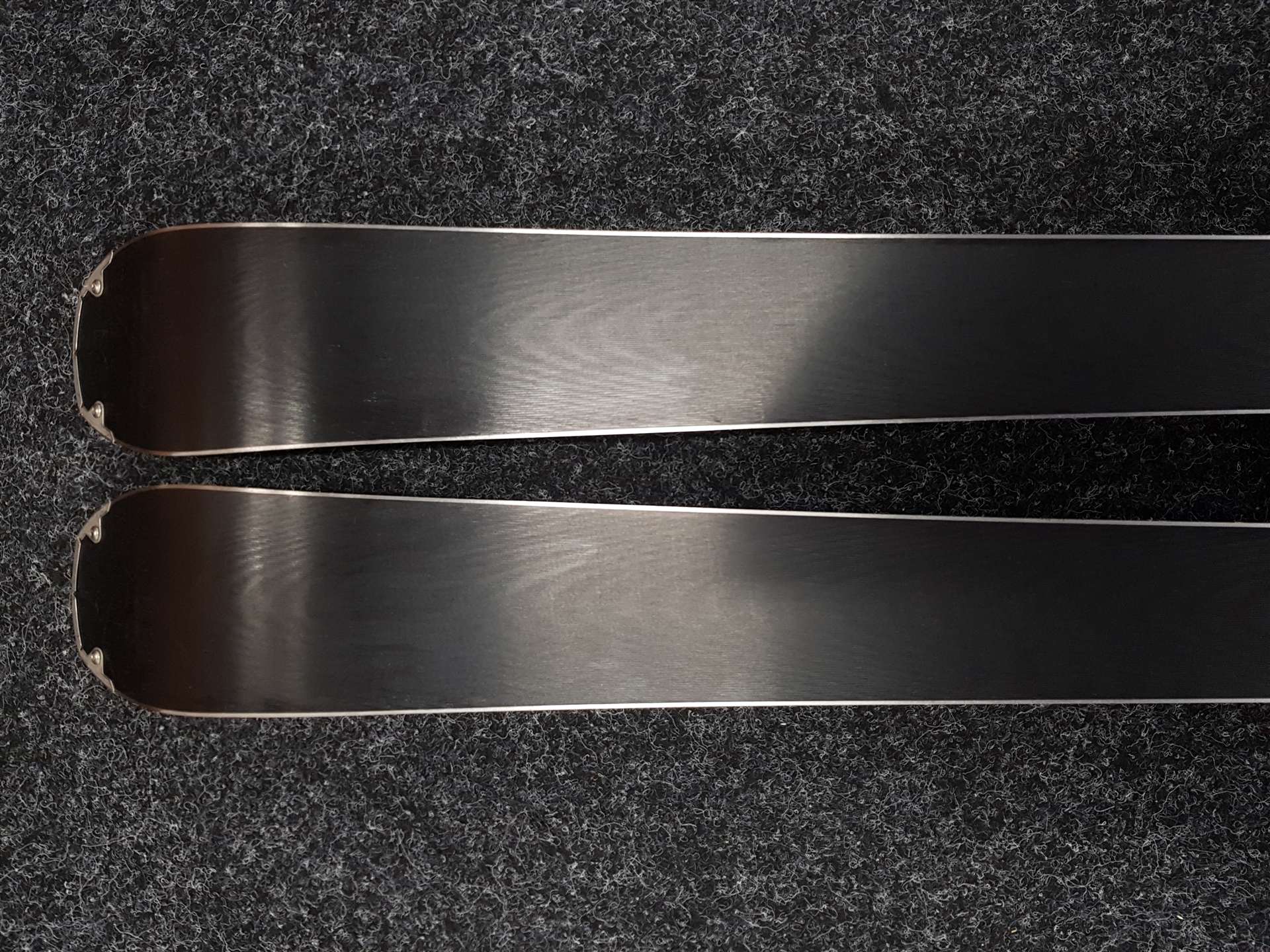 Schiuri FISCHER RC4 XTR SPEED folosite + legături Fischer RS10