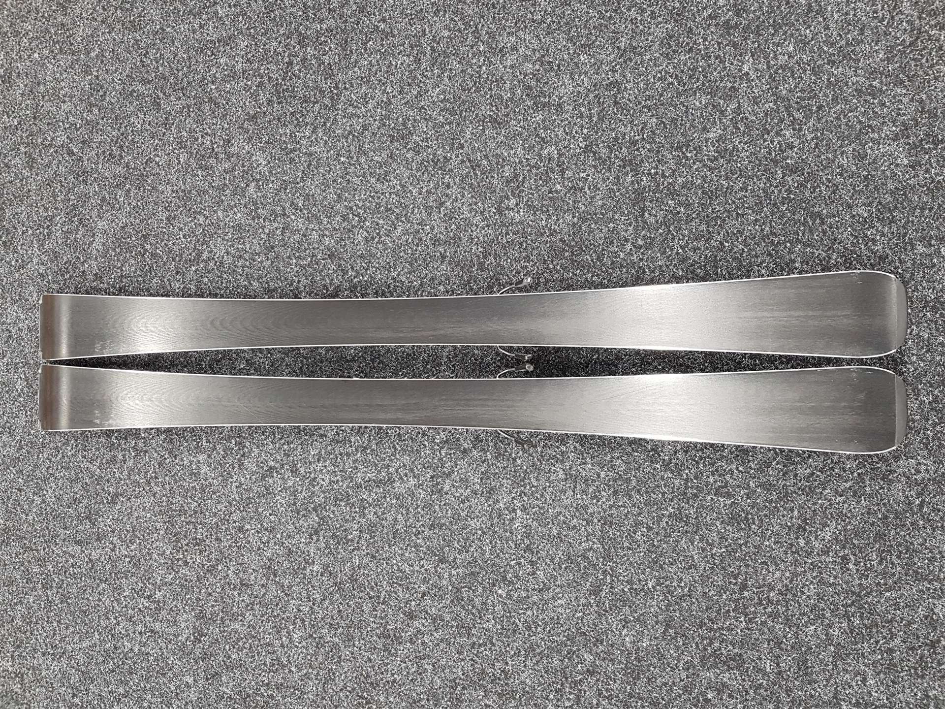 Gebrauchte ROSSIGNOL Pursuit 100 Ski + Look Xpress 10 Bindungen
