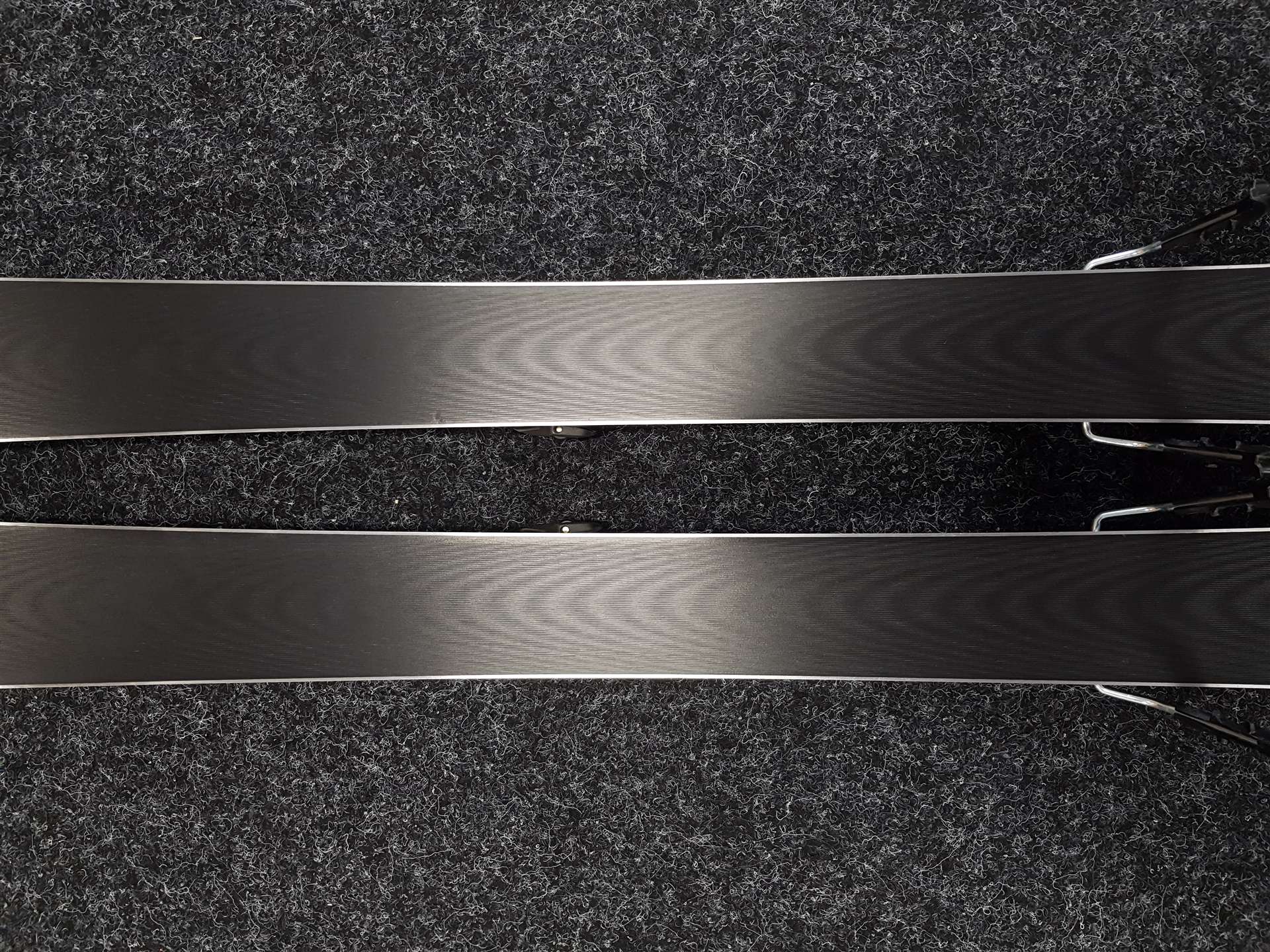 Skis d'occasion VOLKL FLAIR 7.2 + fixations Marker FDT 10