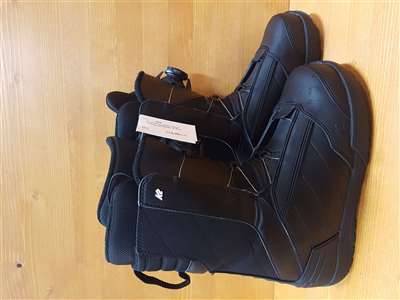 Rabljene snowboard cipele K2 Raider R Boa