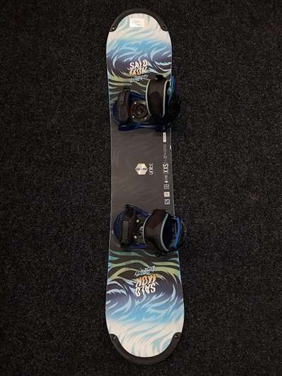 Snowboard SALOMON Liberty d'occasion + fixations Burton taille S/M
