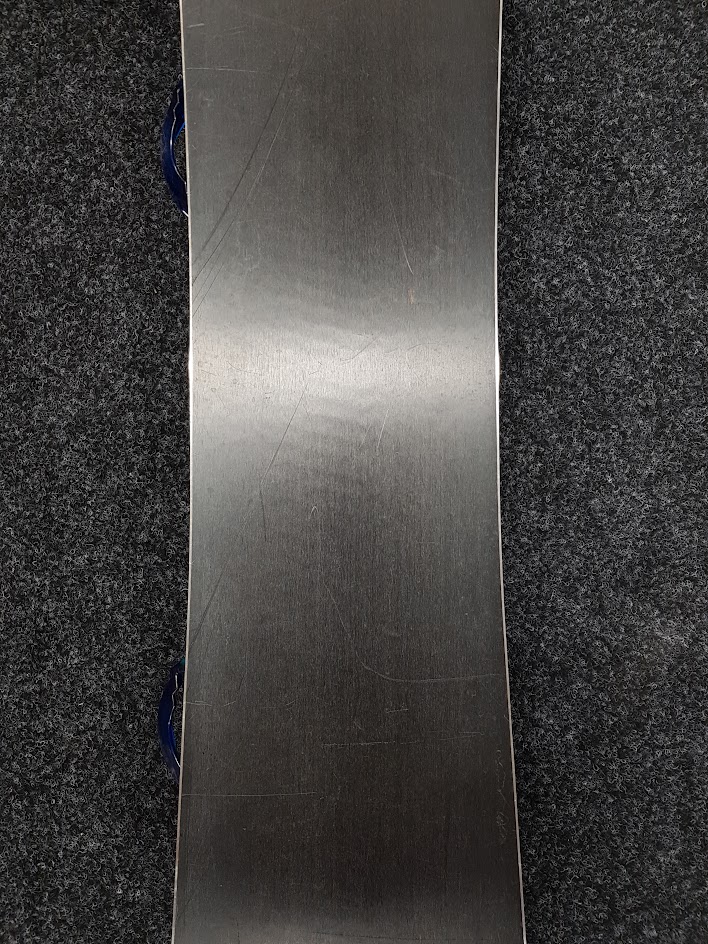 Snowboard SALOMON Liberty d'occasion + fixations Burton taille S/M