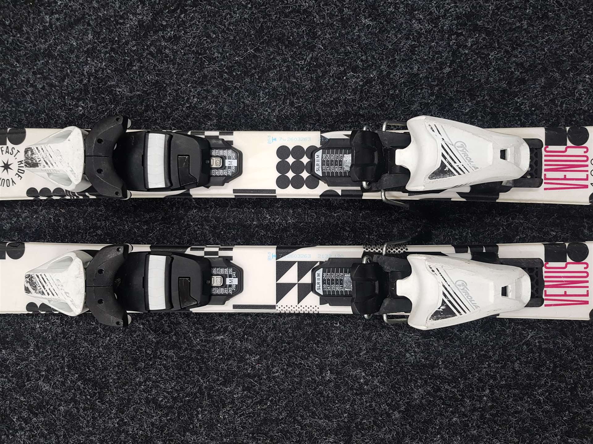 Použité detské lyže SPORTEN Venus + viazanie Tyrolia 4.5