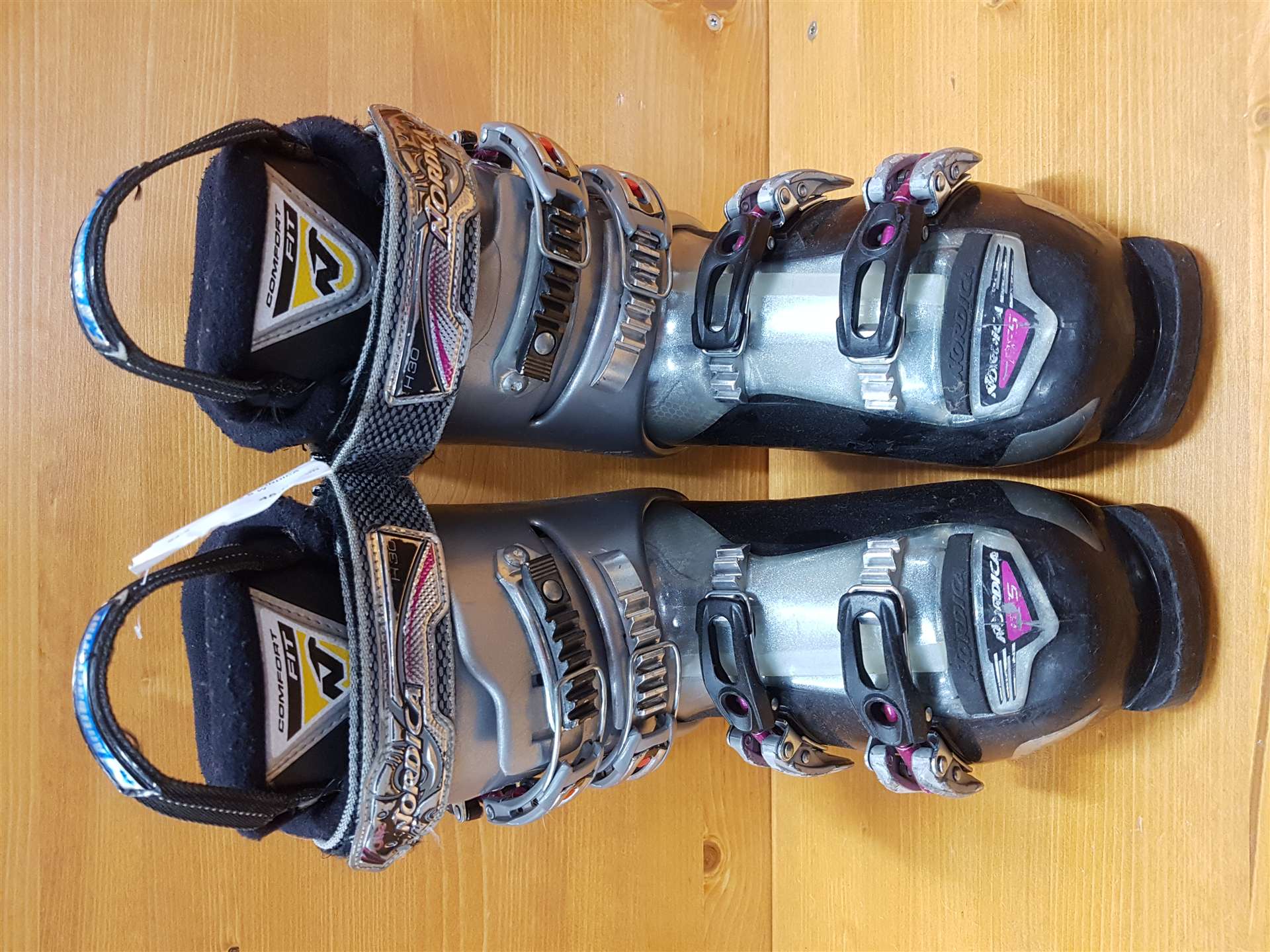 Gebrauchte Skischuhe NORDICA Cruise S W