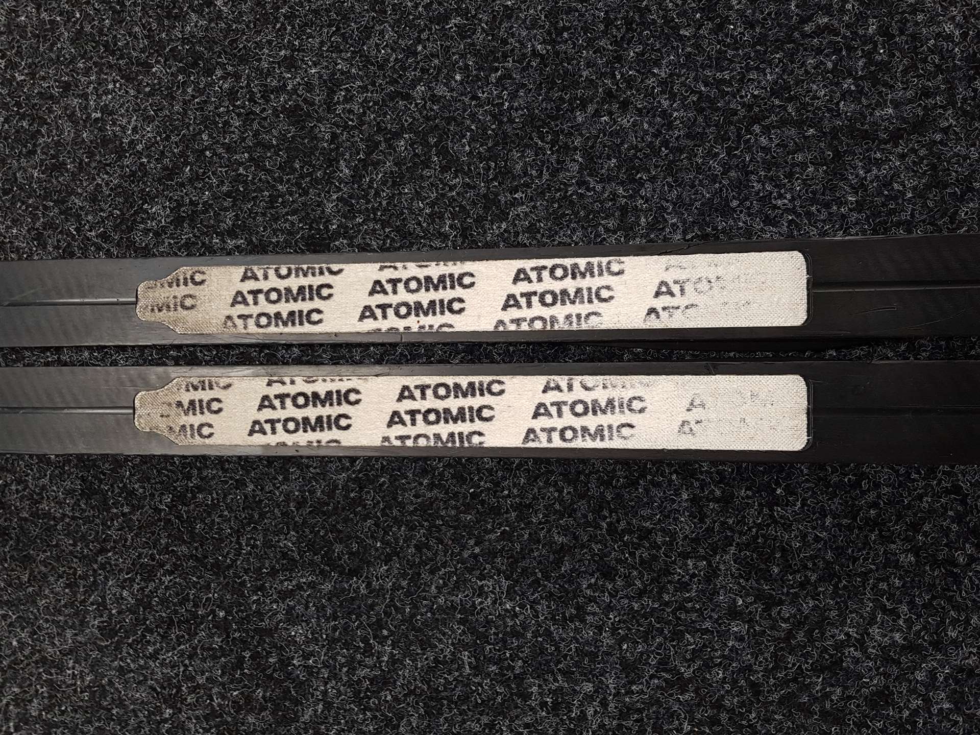 Schiuri de cross-country Atomic Skintec PRO C2 JR folosite + legături NNN Rottefella