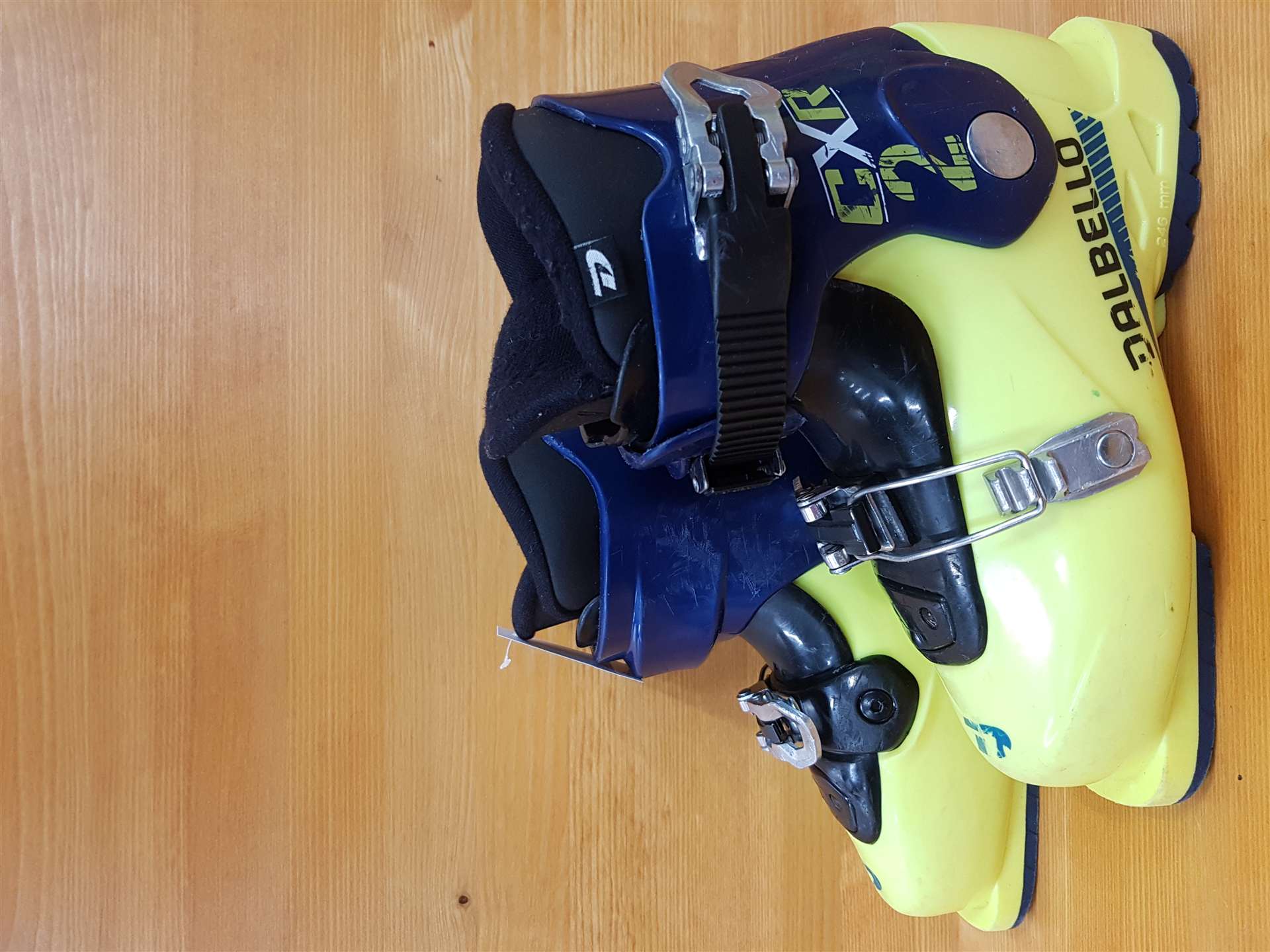 Clăpari de schi DALBELLO CXR 2 folosiți