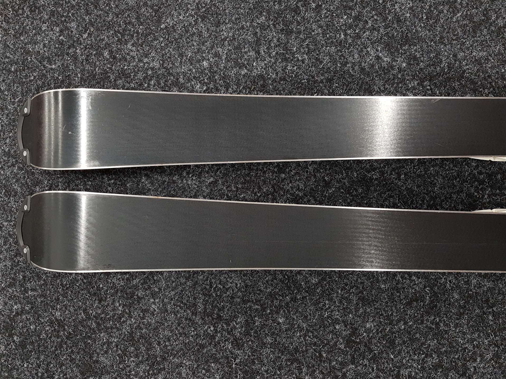 Použité lyže BLIZZARD Firebird JR + viazanie Marker 7.0