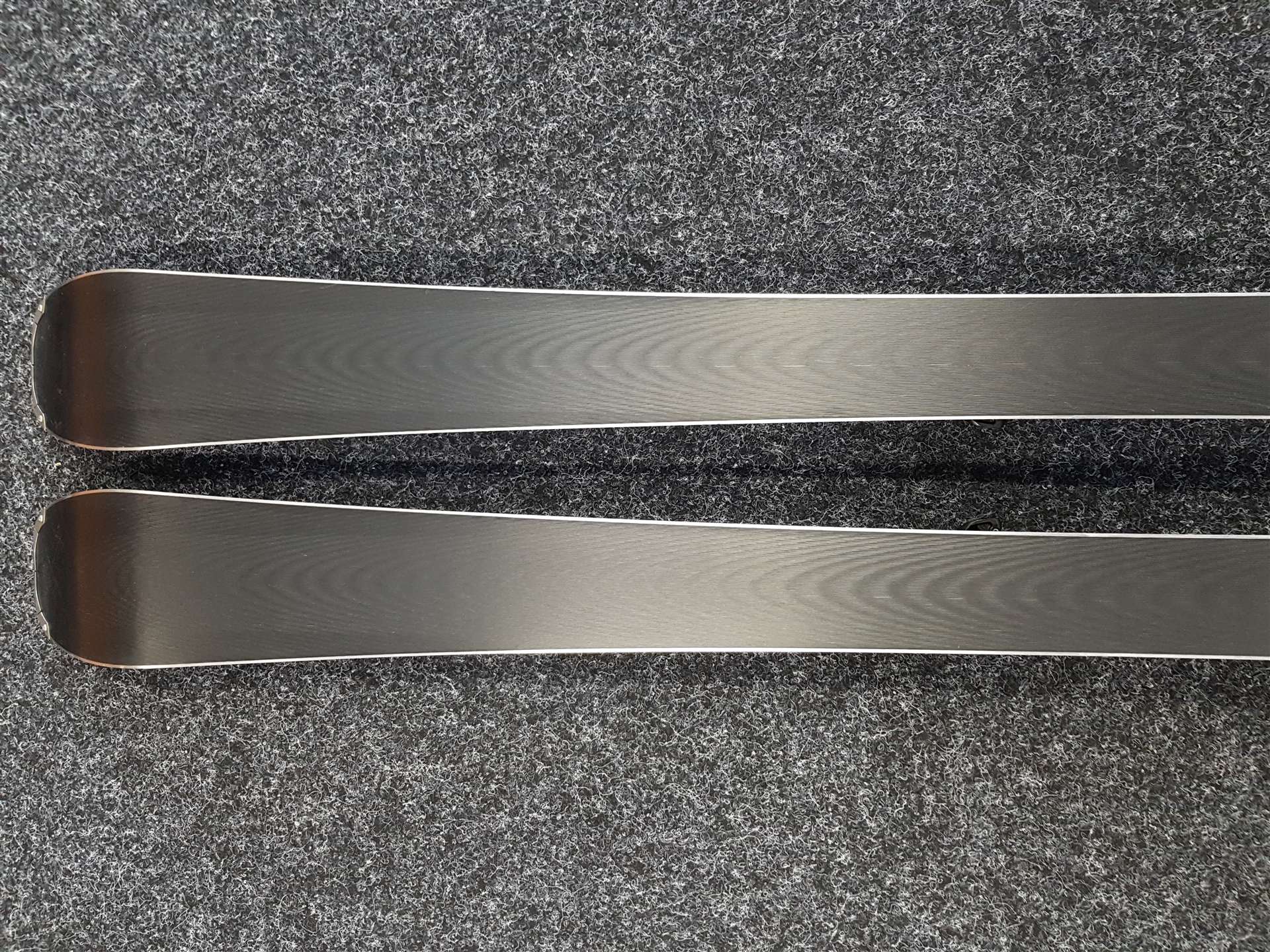 Použité lyže HEAD Pure X + viazanie Joy 9