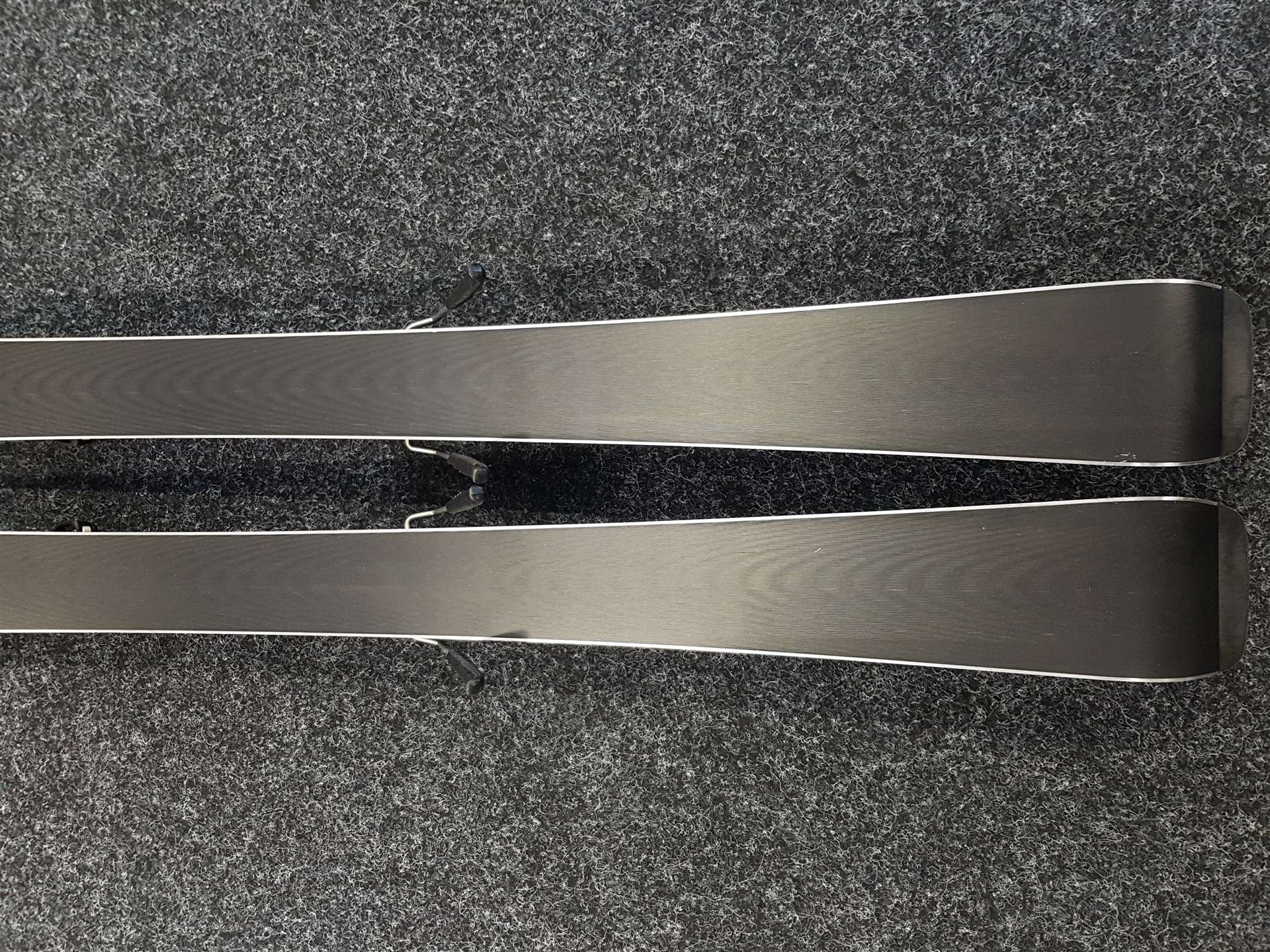 Použité lyže HEAD Pure X + viazanie Joy 9