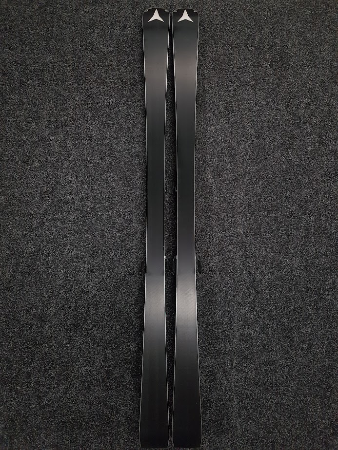 Bazárové lyže  Atomic Redster X9s Ultra Titanium