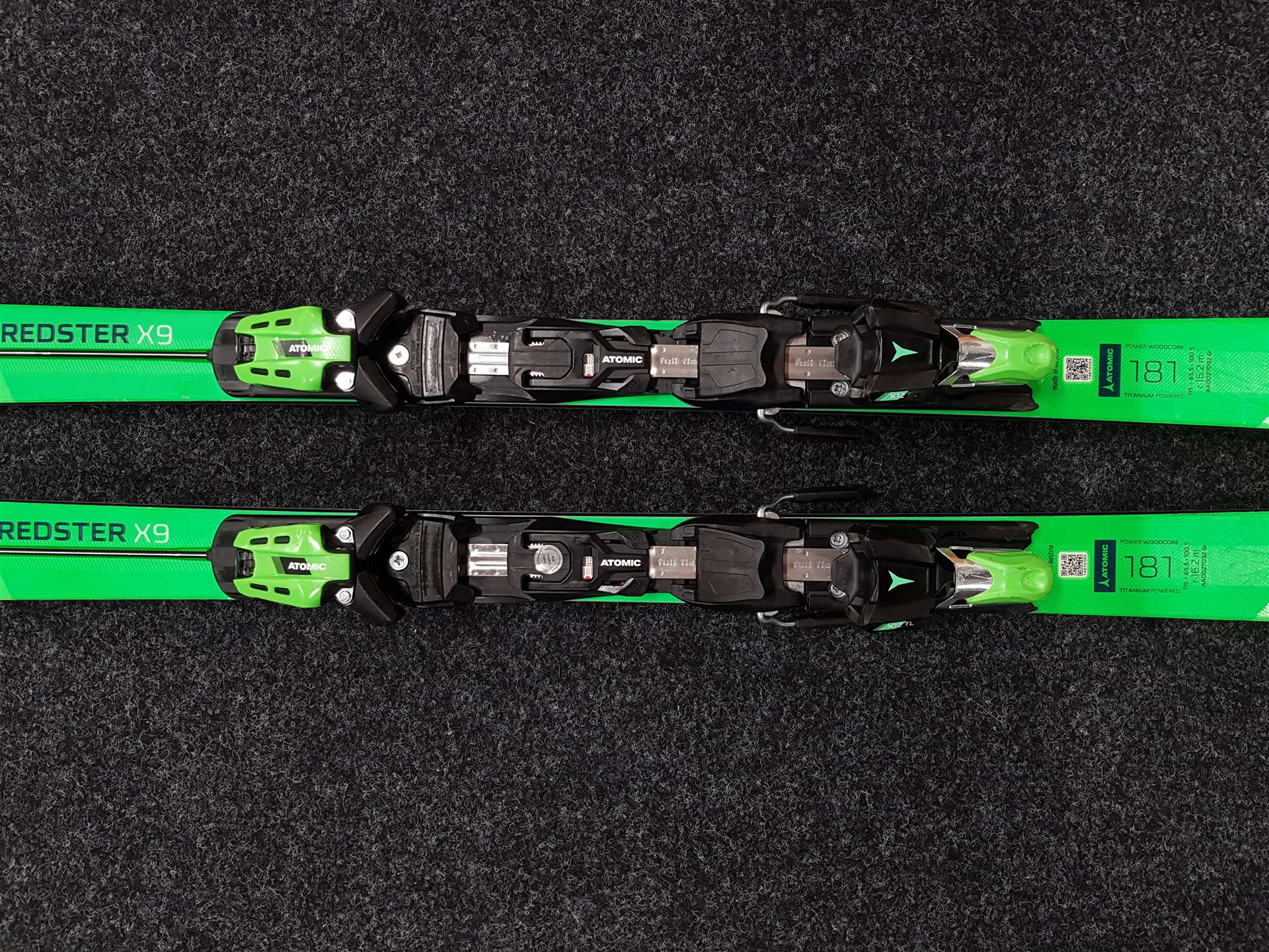 Použité lyže ATOMIC Redster X9 Ti + vázání Atomic X 12 TL