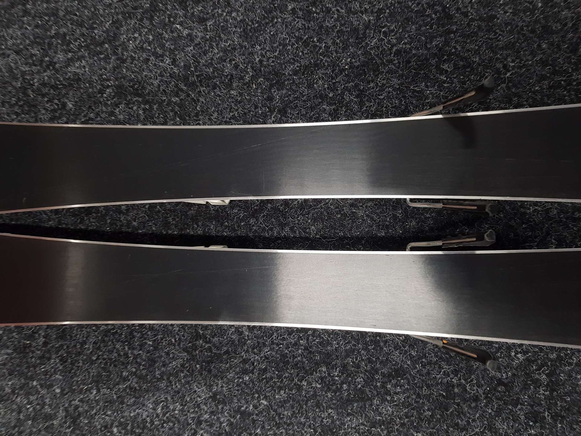 Sci da sci usati per bambini BLIZZARD Pearl JR + attacchi Marker 4.5