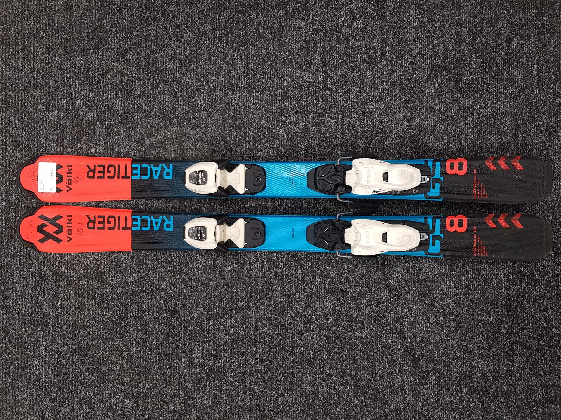 Použité detské lyže VOLKL RACE TIGER GS 8 + viazanie Marker 4.5