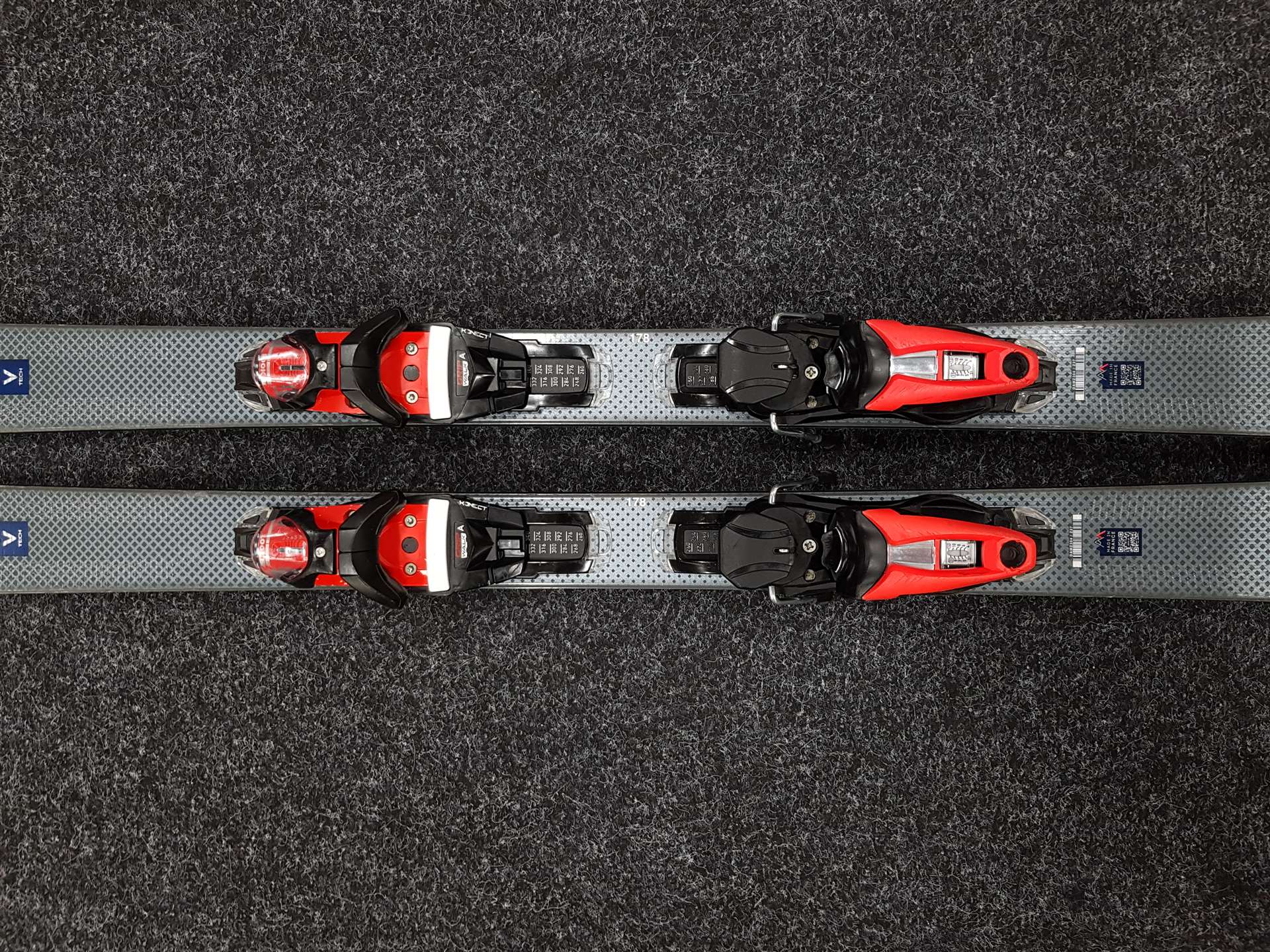 Gebrauchte DYNASTAR Speed Ski + Look NX 12 Bindungen