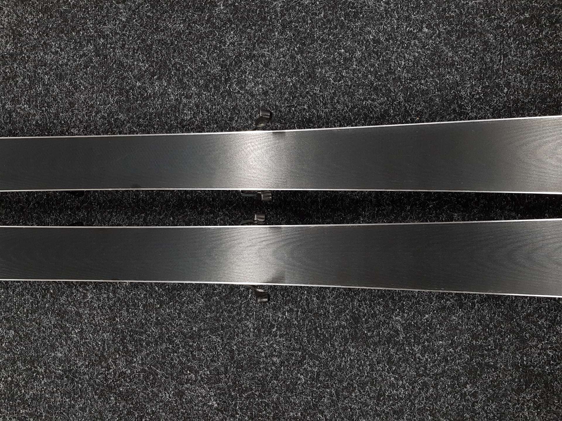 Gebrauchte DYNASTAR Speed Ski + Look NX 12 Bindungen