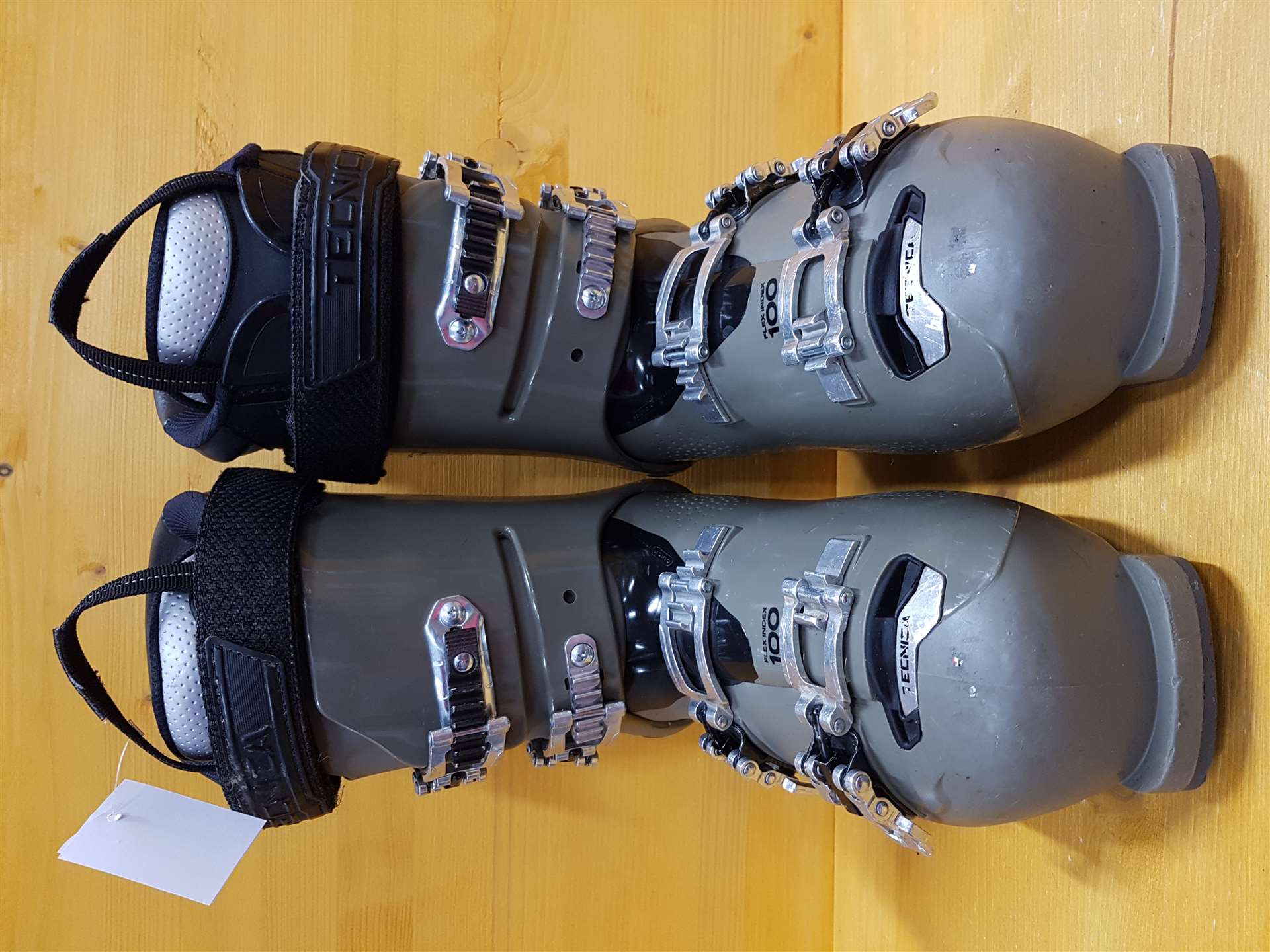 Gebrauchte Tecnica Mach Sport 100 HV RT Skischuhe