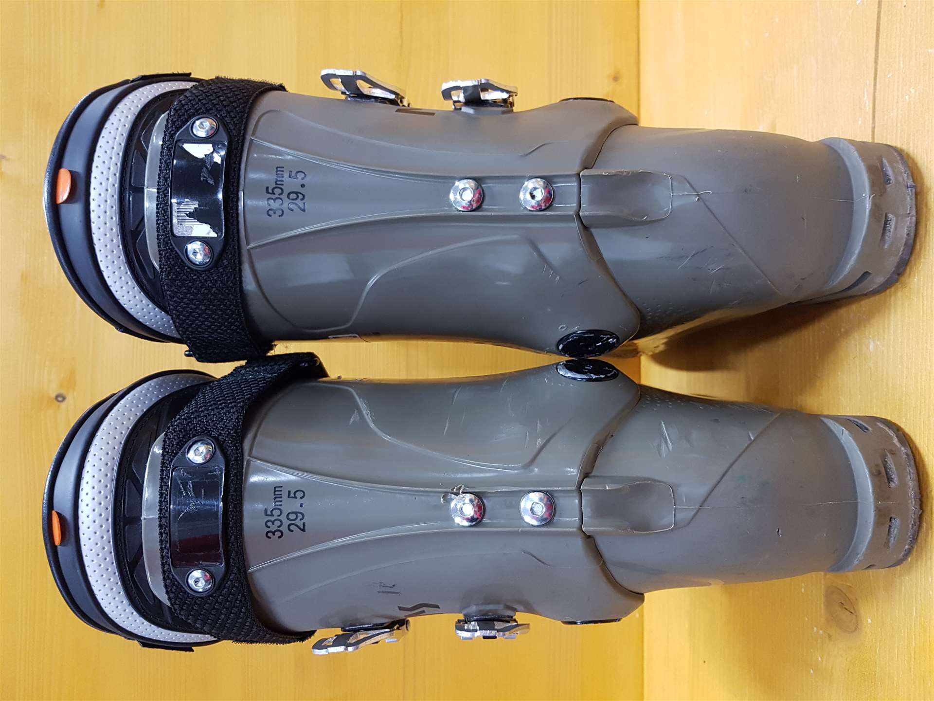 Gebrauchte Tecnica Mach Sport 100 HV RT Skischuhe