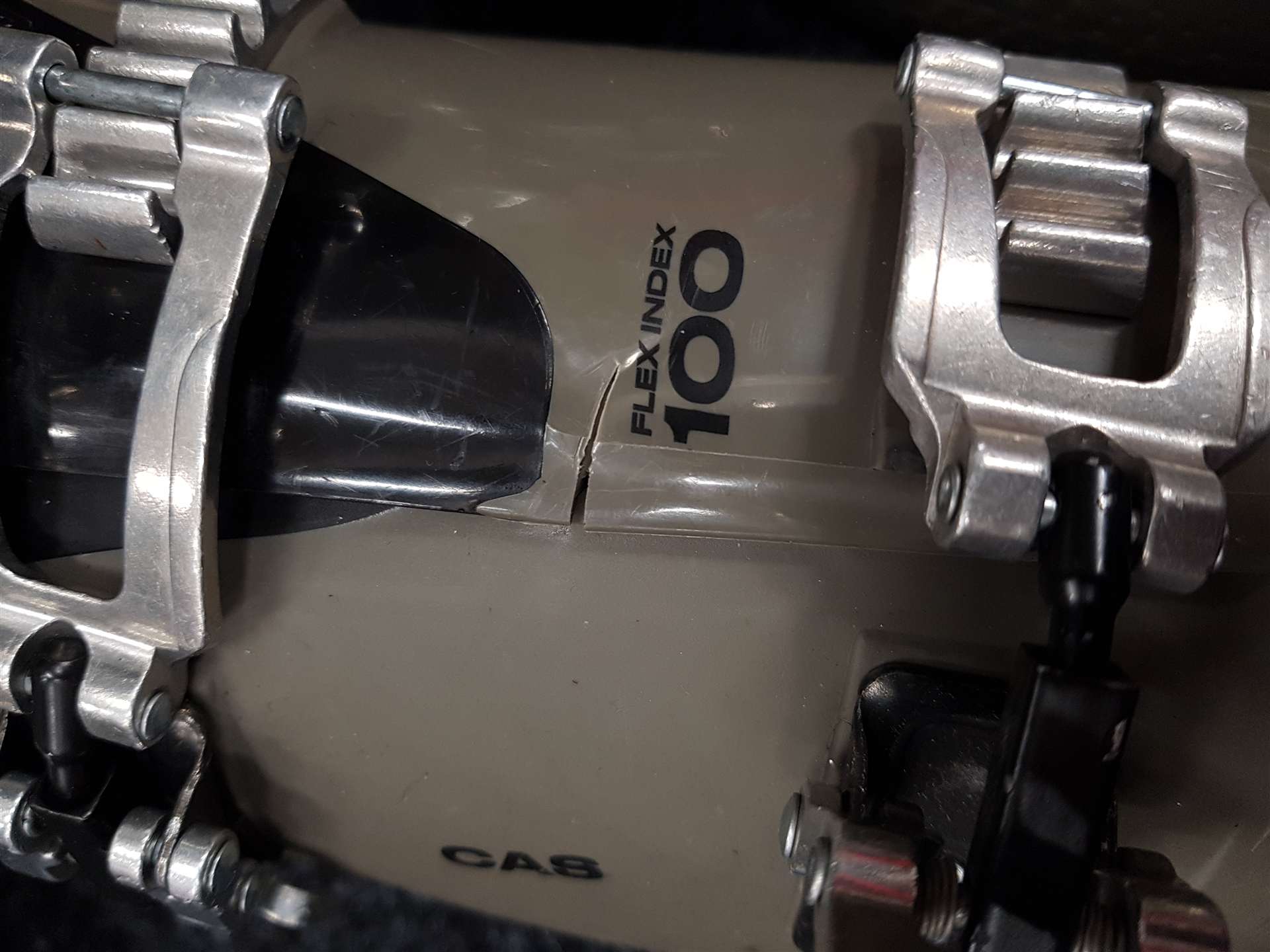 Clăpari schi Tecnica Mach Sport 100 HV RT second-hand