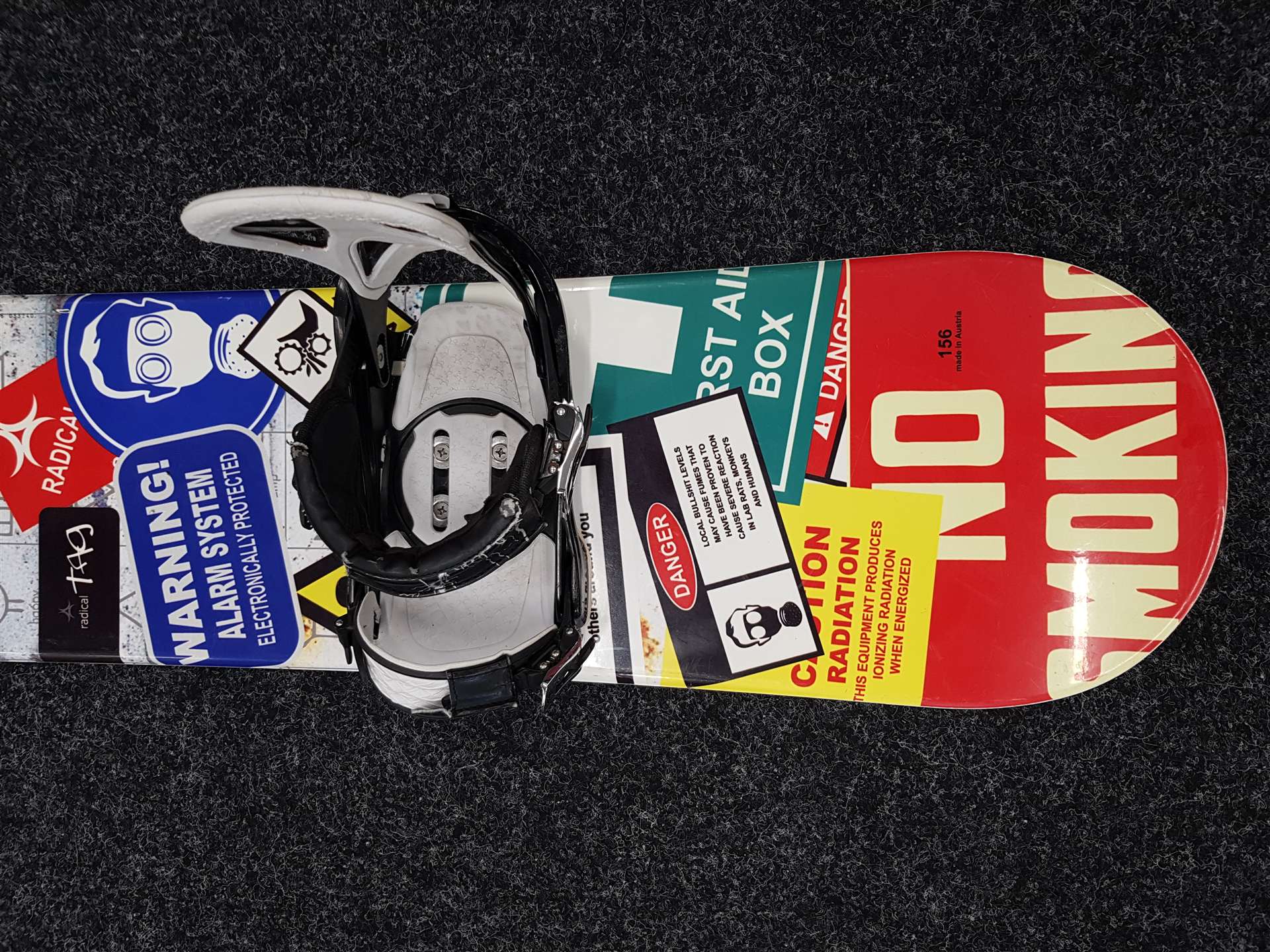 Použitý snowboard RADICAL Tag + viazanie  United veľkosť M/L