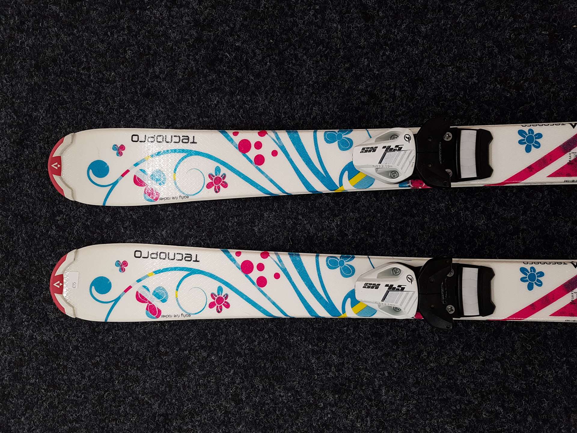 Skis TECNOPRO Sweety d'occasion + fixations Tyrolia SX 4.5