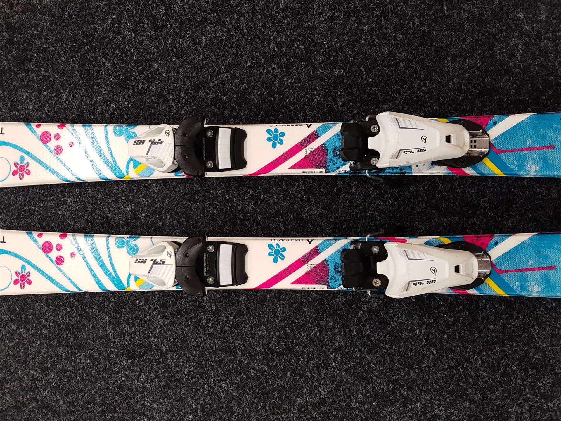 Skis TECNOPRO Sweety d'occasion + fixations Tyrolia SX 4.5