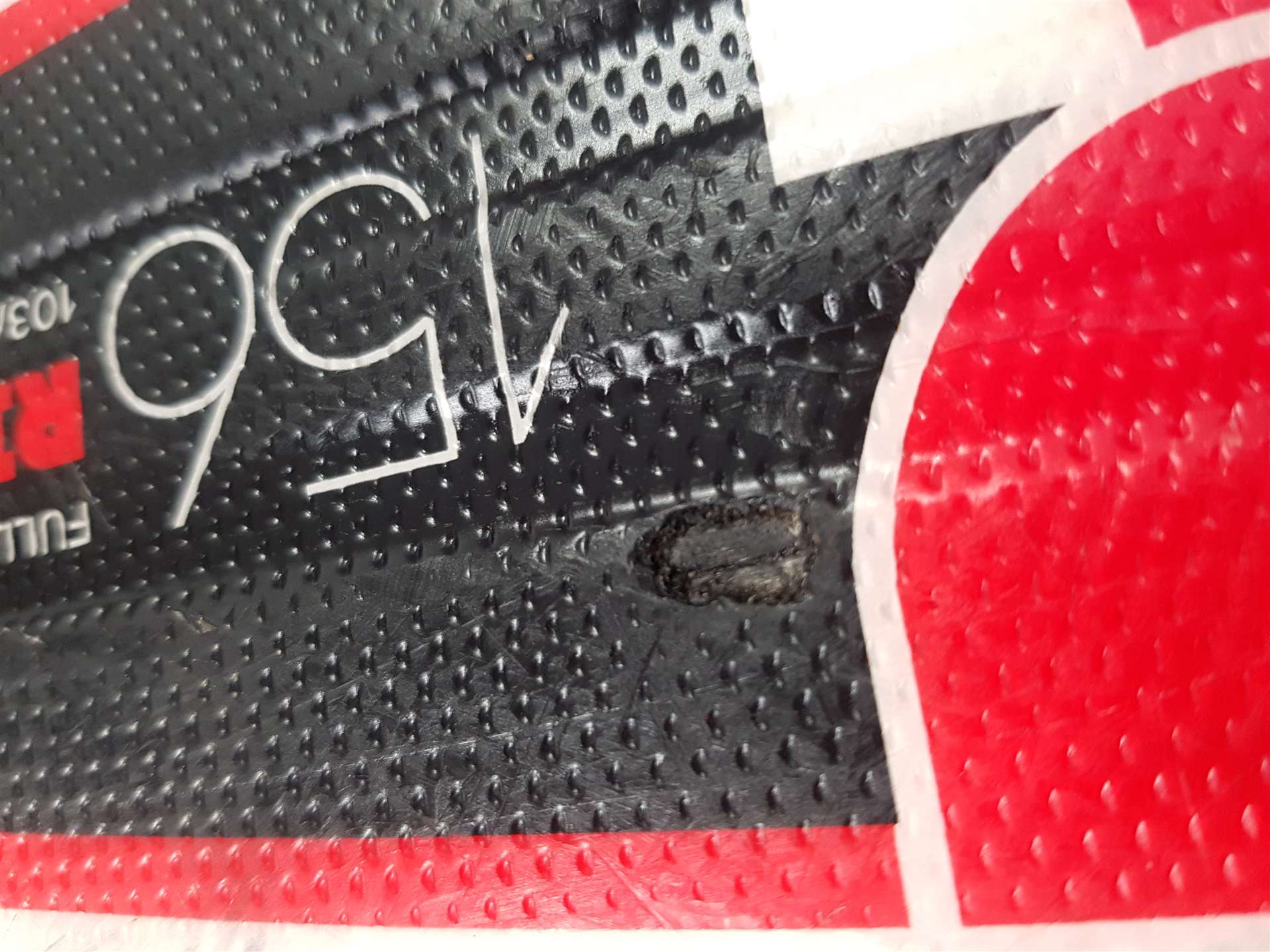 Použité lyže VOLKL RTM 7.4 + viazanie Salomon 10