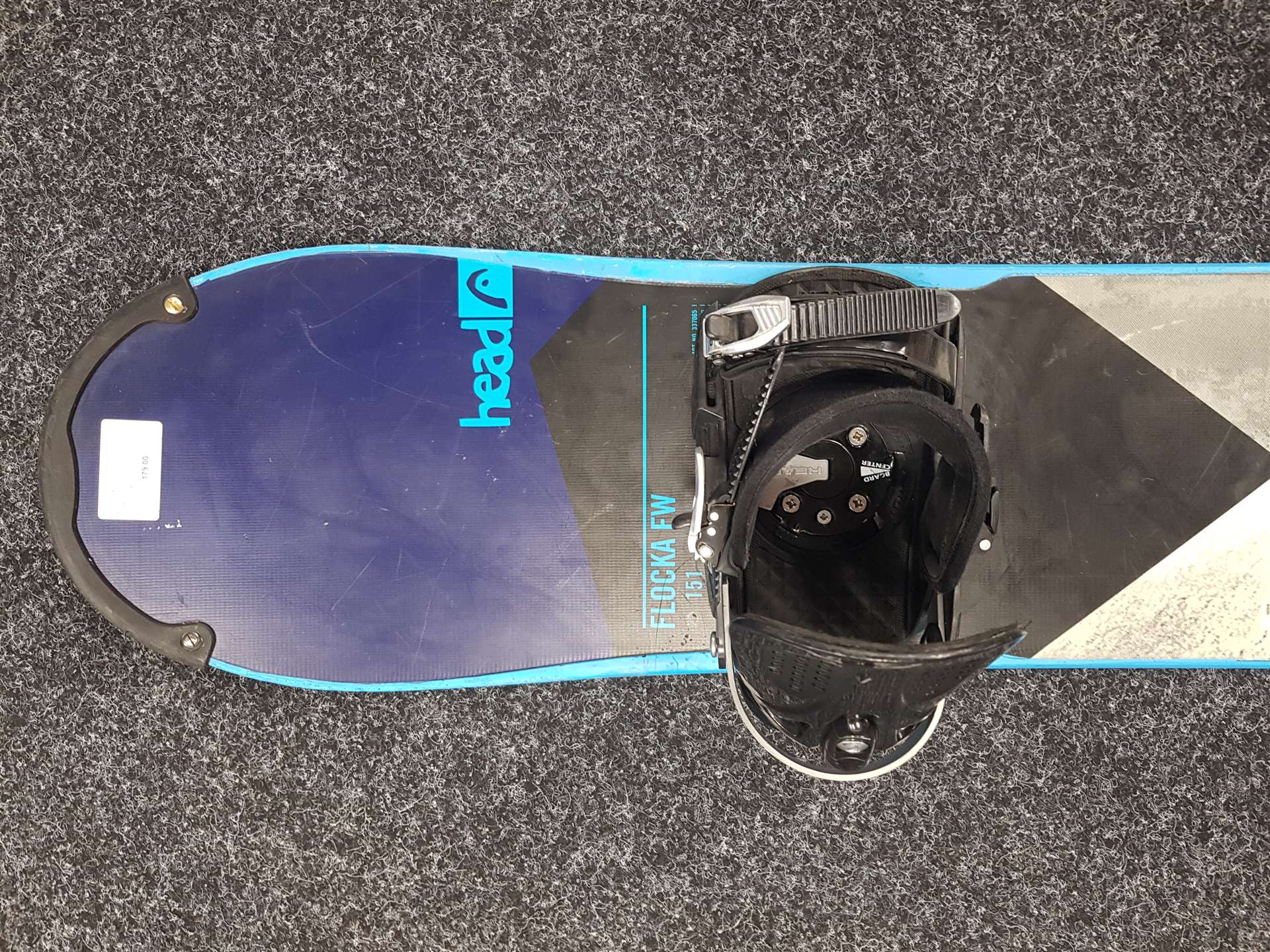 Snowboard HEAD Flocka FW folosit + legături Head mărimea M