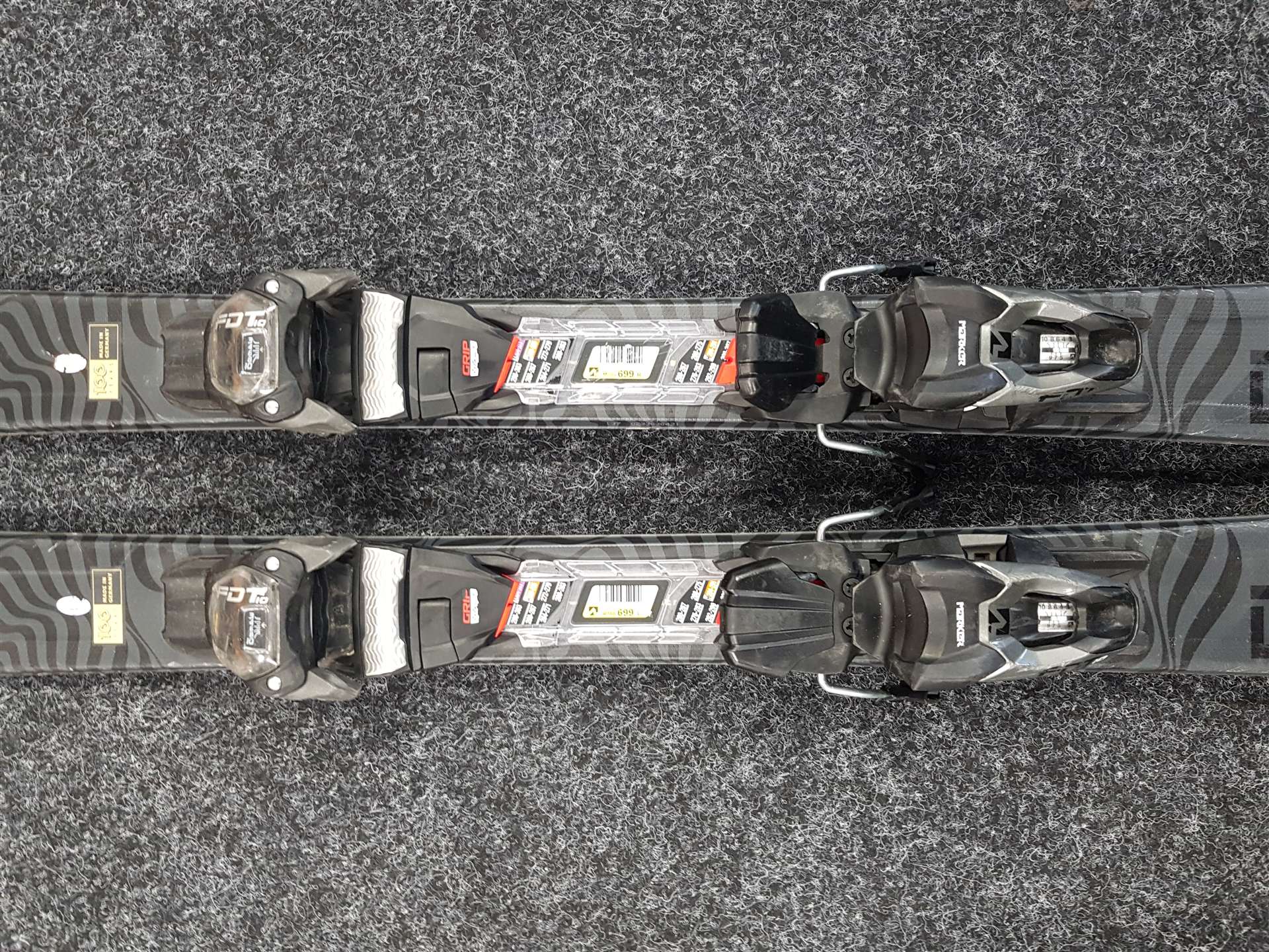 Schiuri VOLKL Viola Flair folosite + legături Marker FTD 10